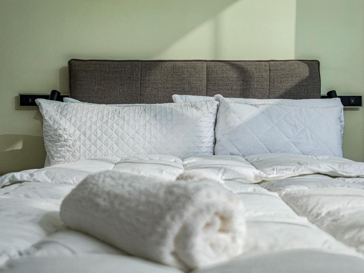 Paragon Crescent Suites — serviced apartments Windhoek