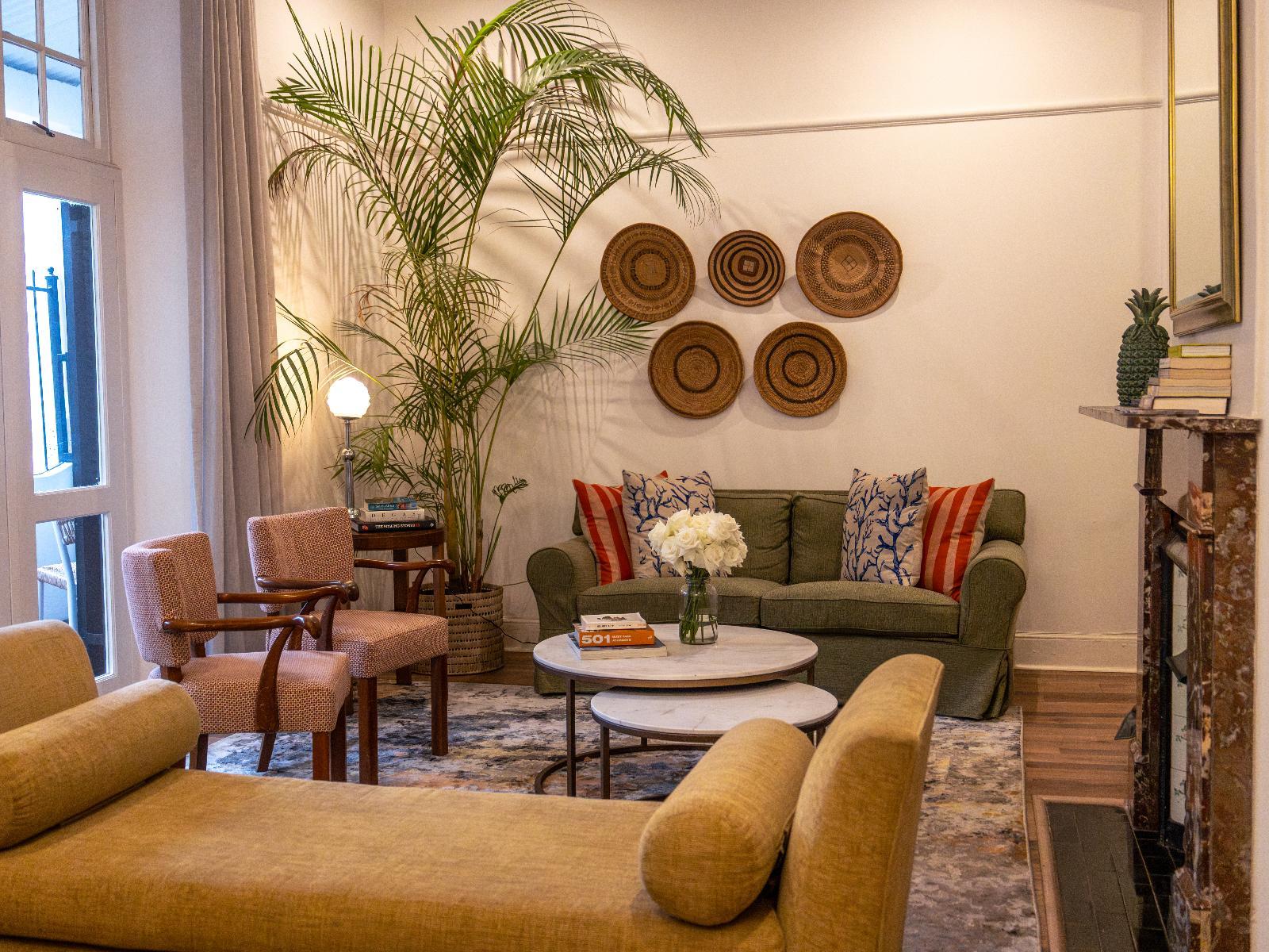 Nomad City Suites