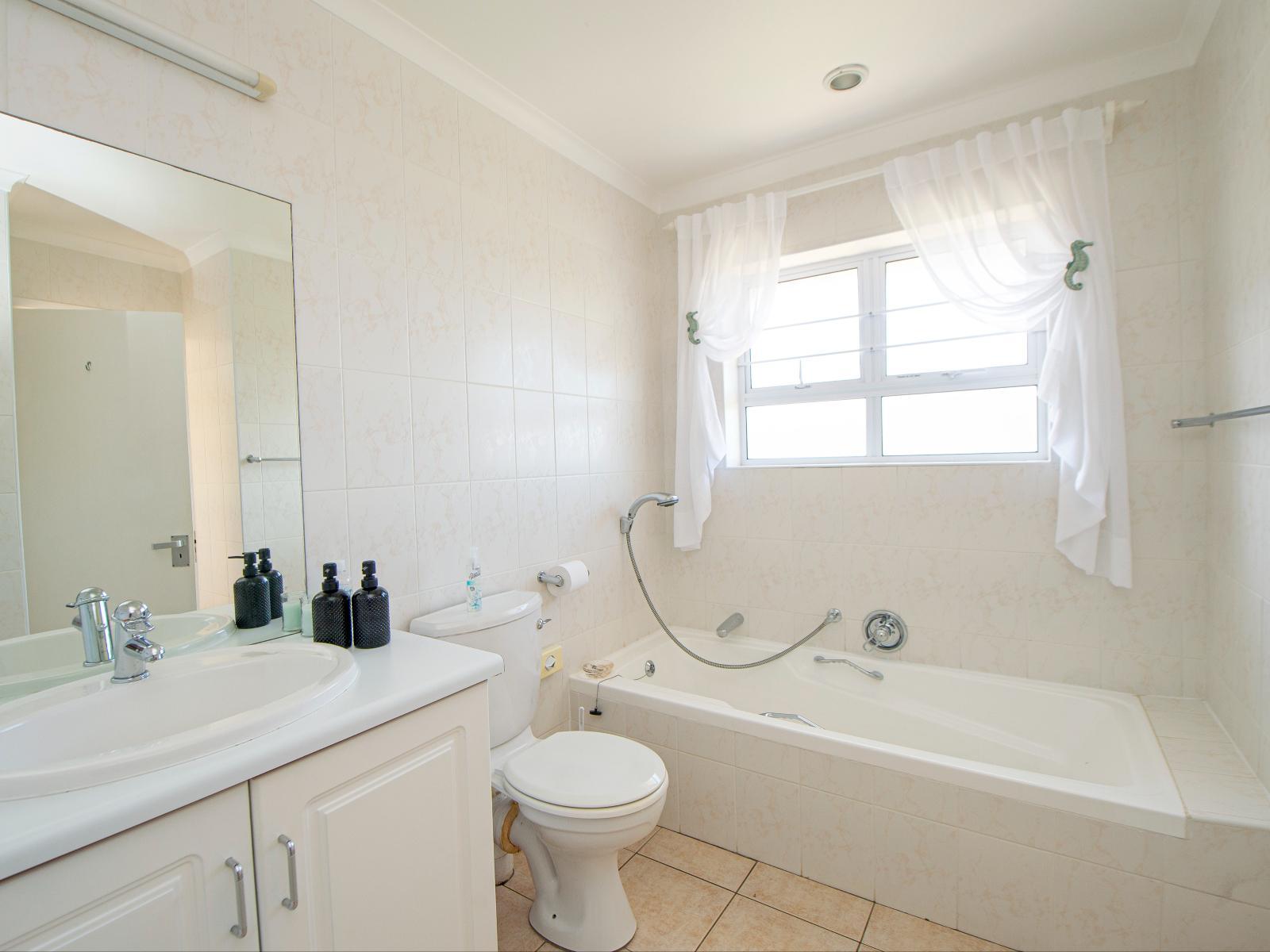 Thanda Vista Guesthouse & Retreat