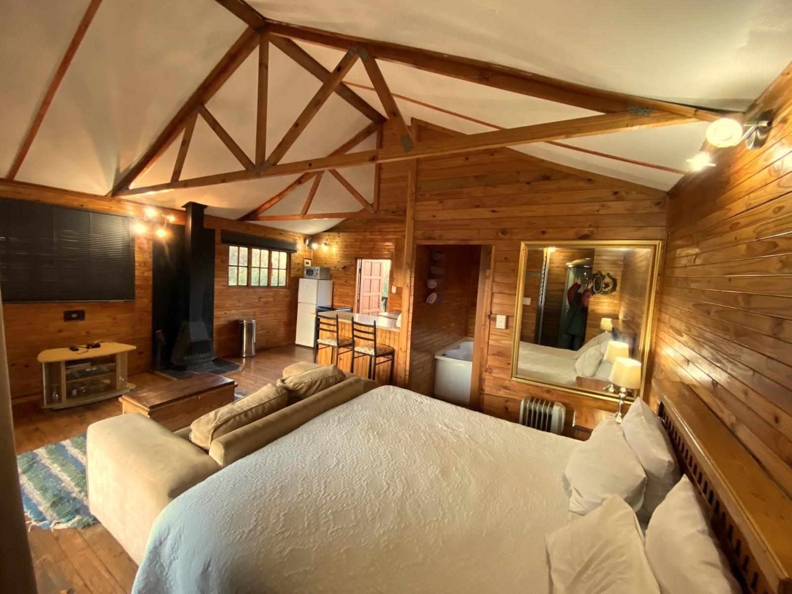 Roomtype 35: Photo of the whole room Nullarbor Cottages
