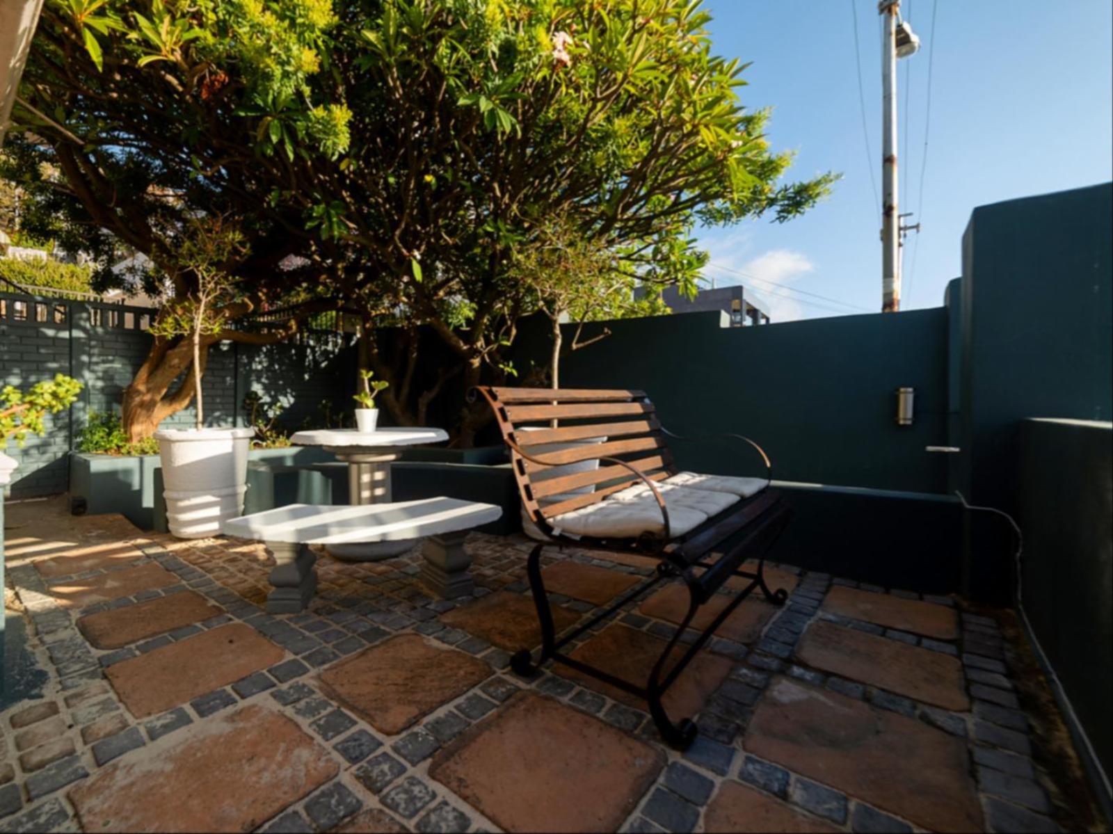 Roomtype 34: Balcony/Terrace Leeuwenzee Guest House