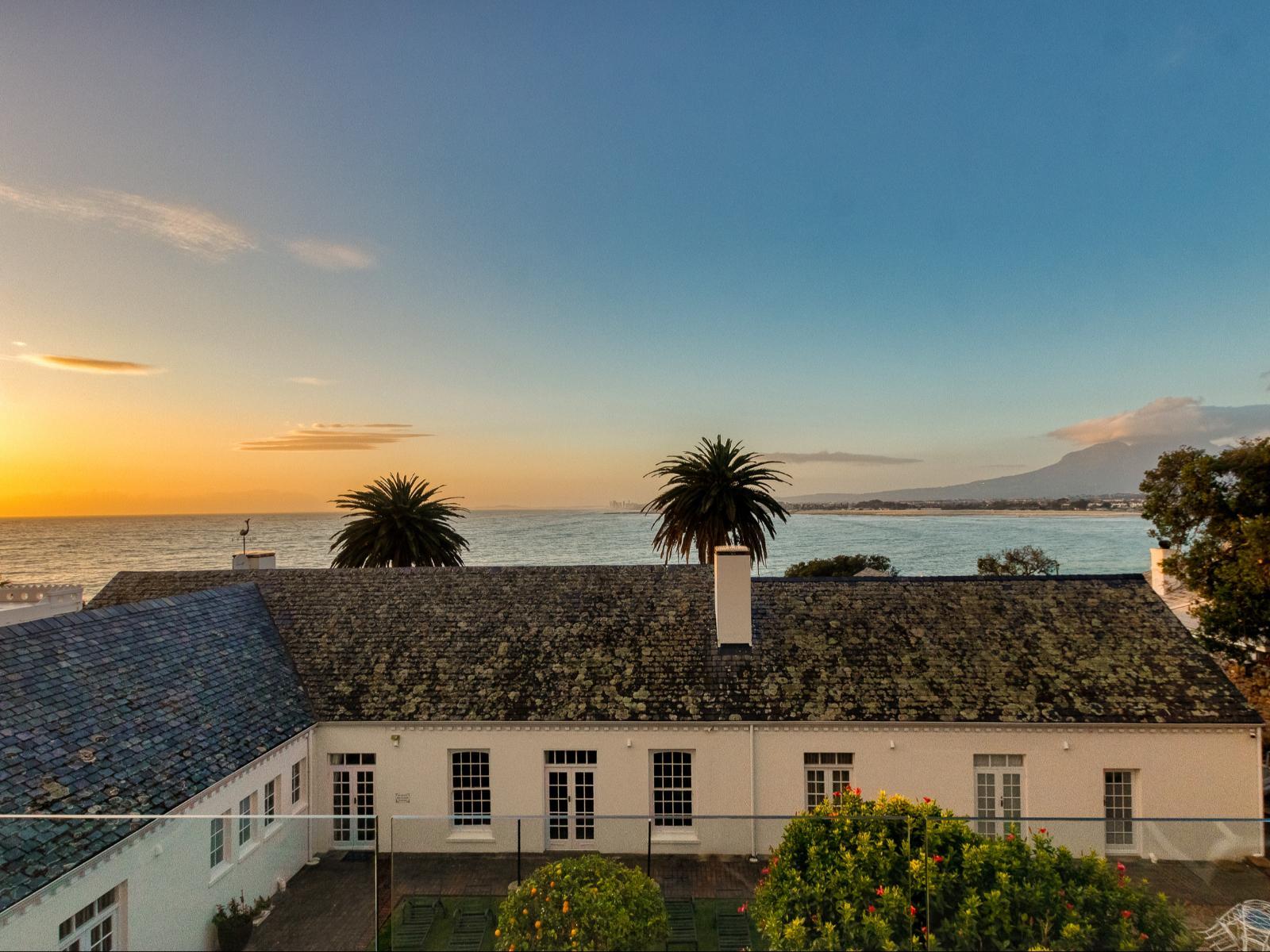 Manor on the Bay