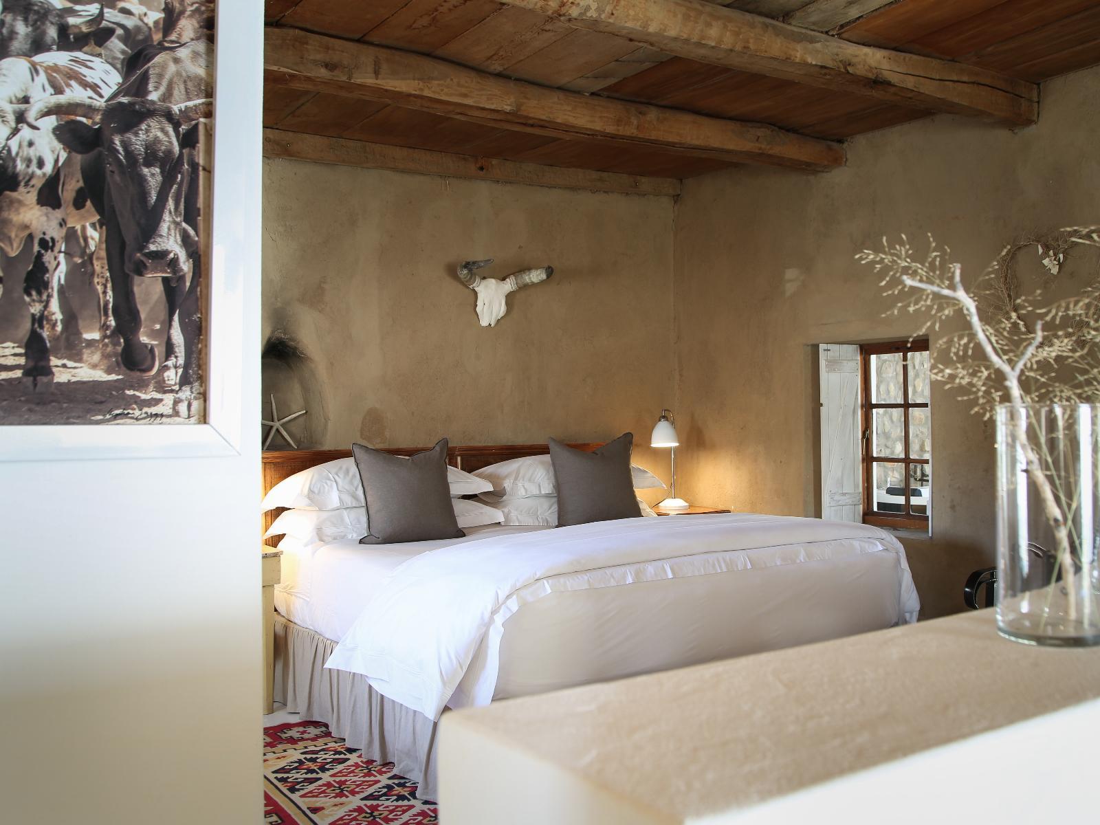 Roomtype 1: Bed Dennehof Karoo Guest House