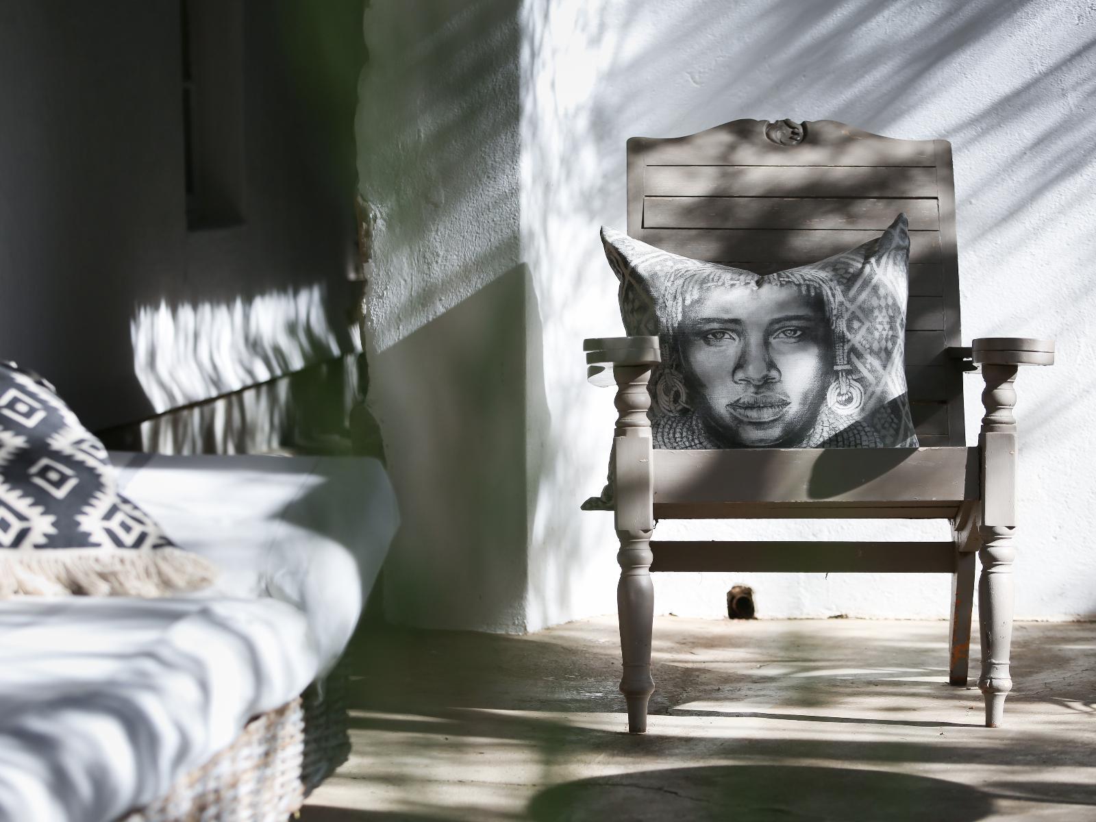 Roomtype 1: Seating area Dennehof Karoo Guest House