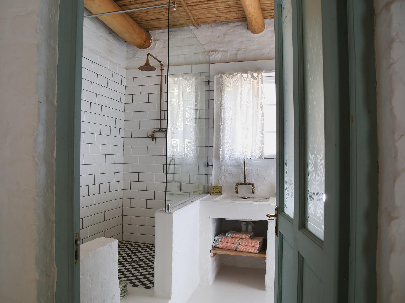 Roomtype 3: Bathroom Dennehof Karoo Guest House