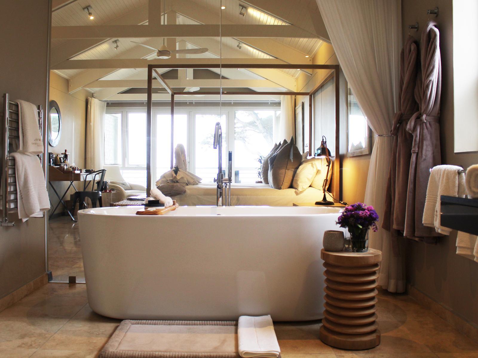 Abalone Lodge