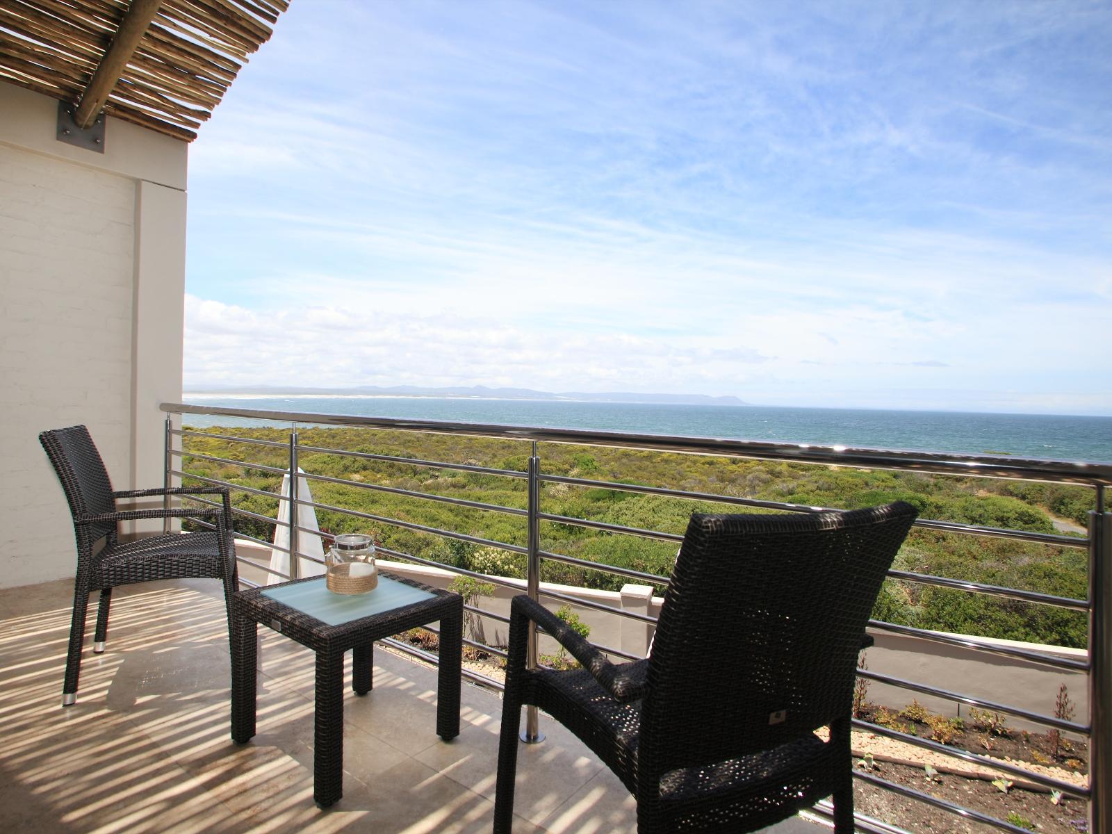 Abalone Lodge