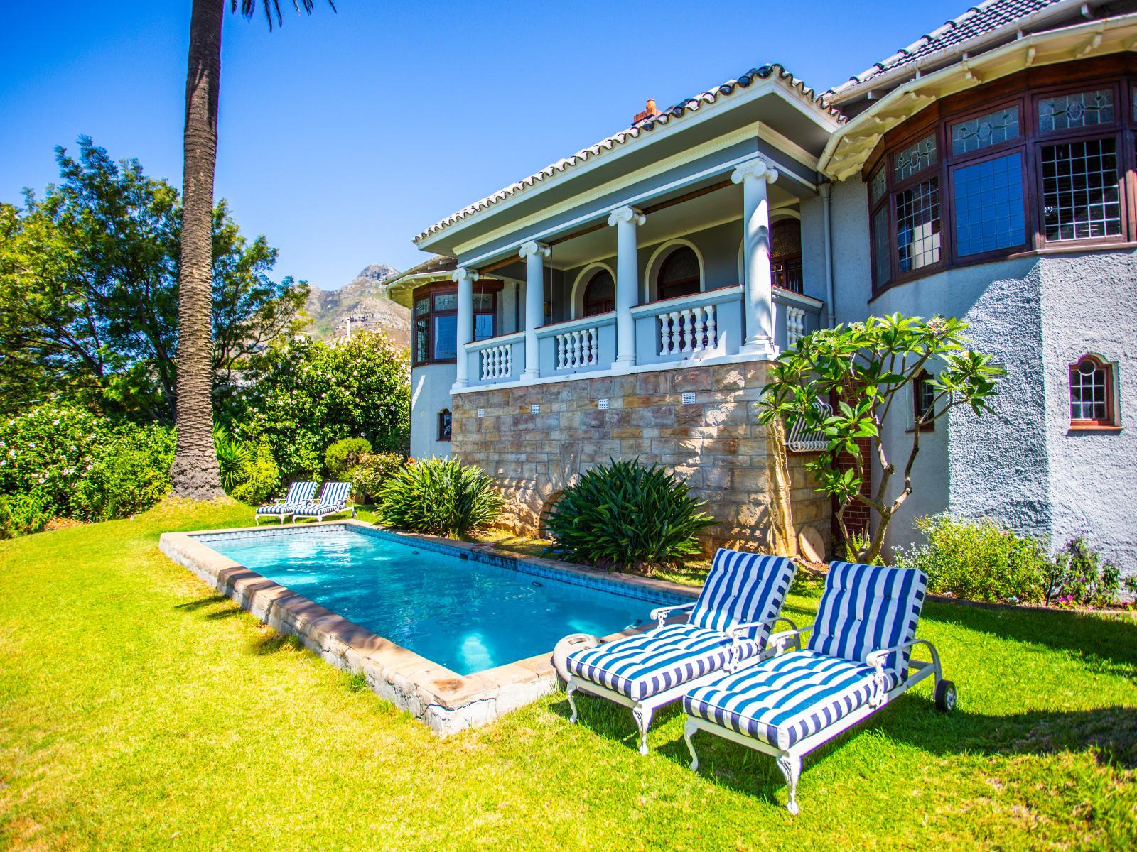 Cape Riviera Guest House, Swimming pool