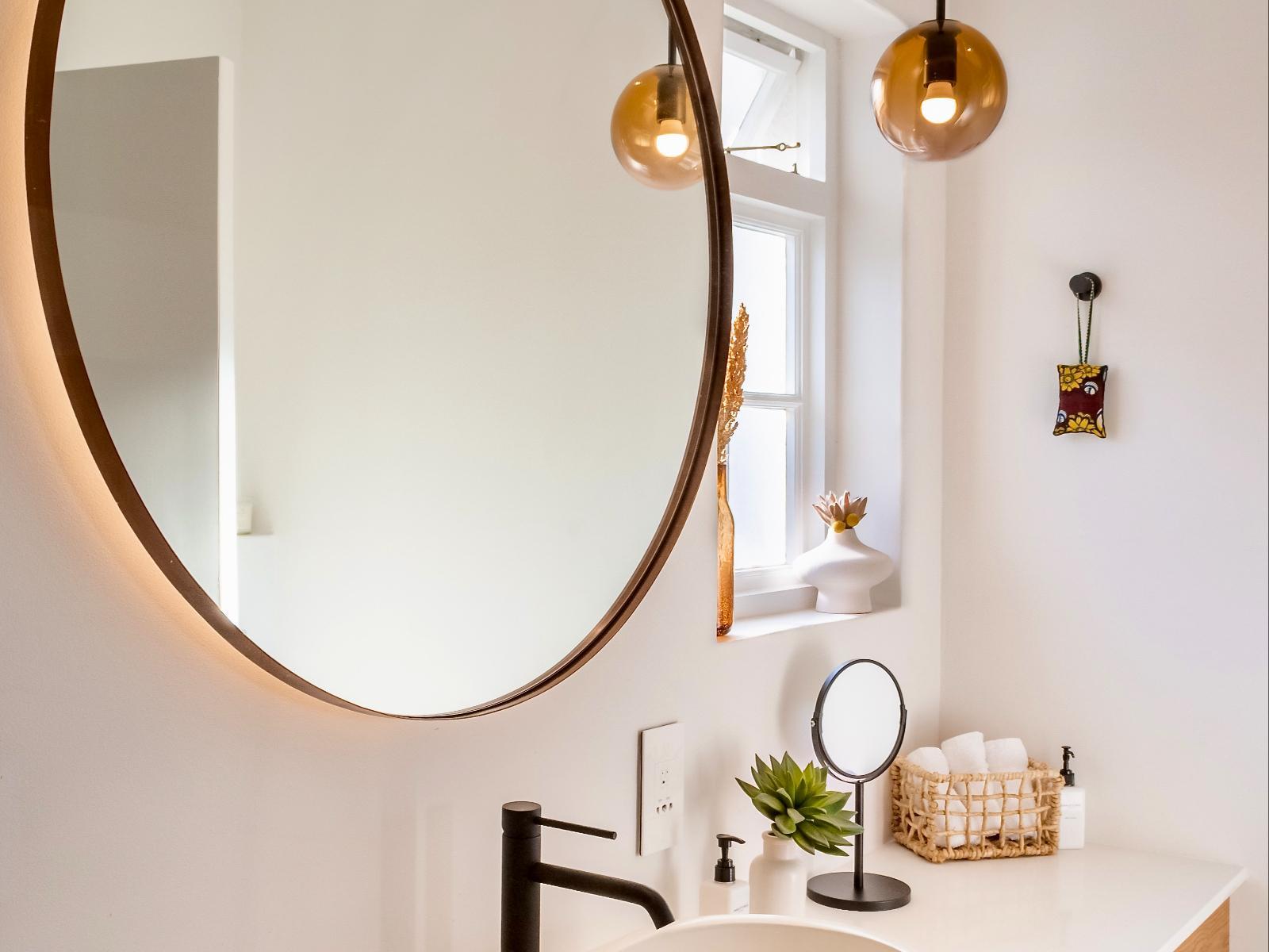 Roomtype 8: Bathroom The Dongola Guesthouse