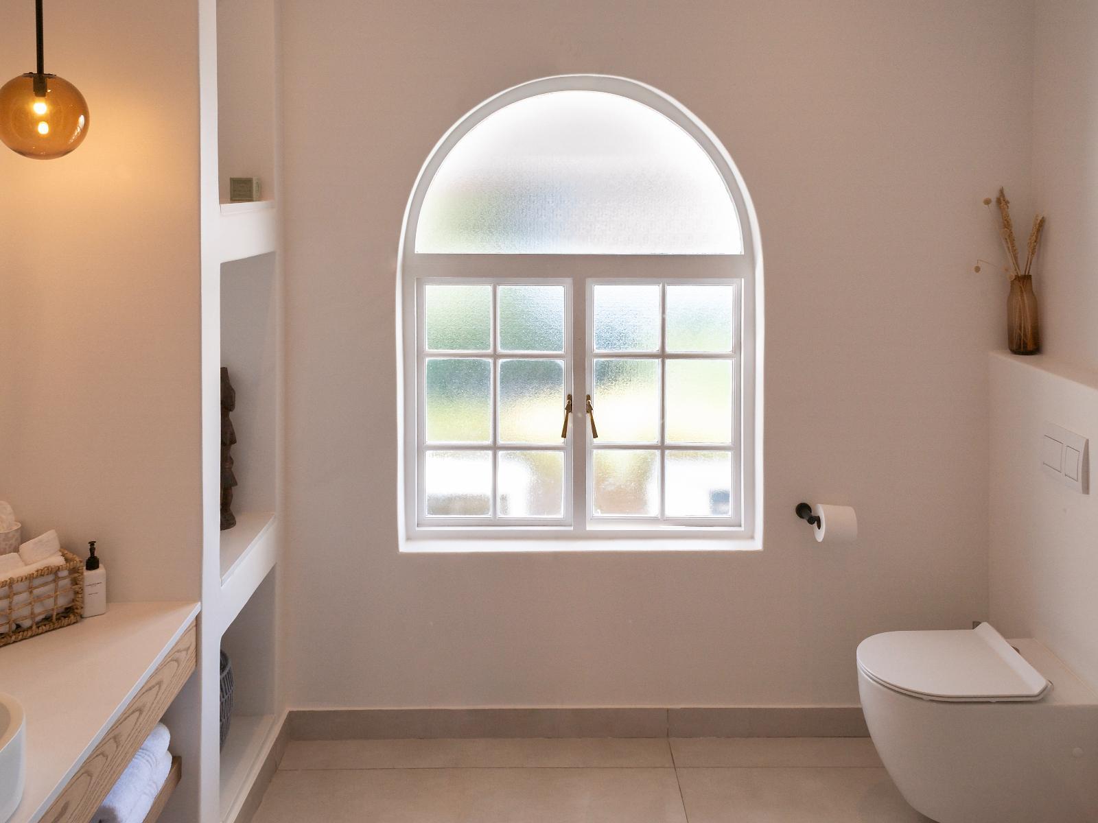 Roomtype 9: Bathroom The Dongola Guesthouse