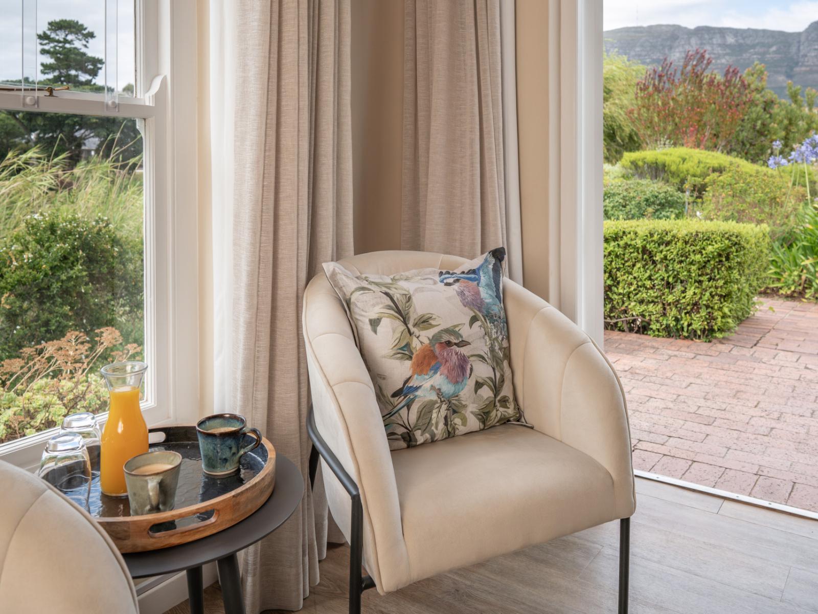 Roomtype 13: Seating area The Dongola Guesthouse