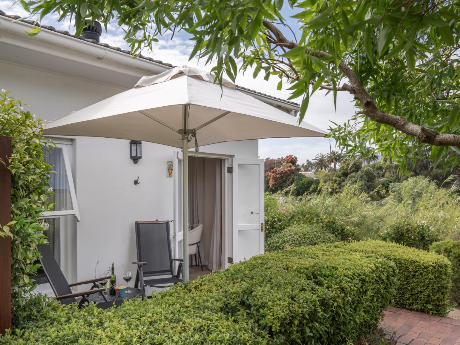 Roomtype 13: Balcony/Terrace The Dongola Guesthouse