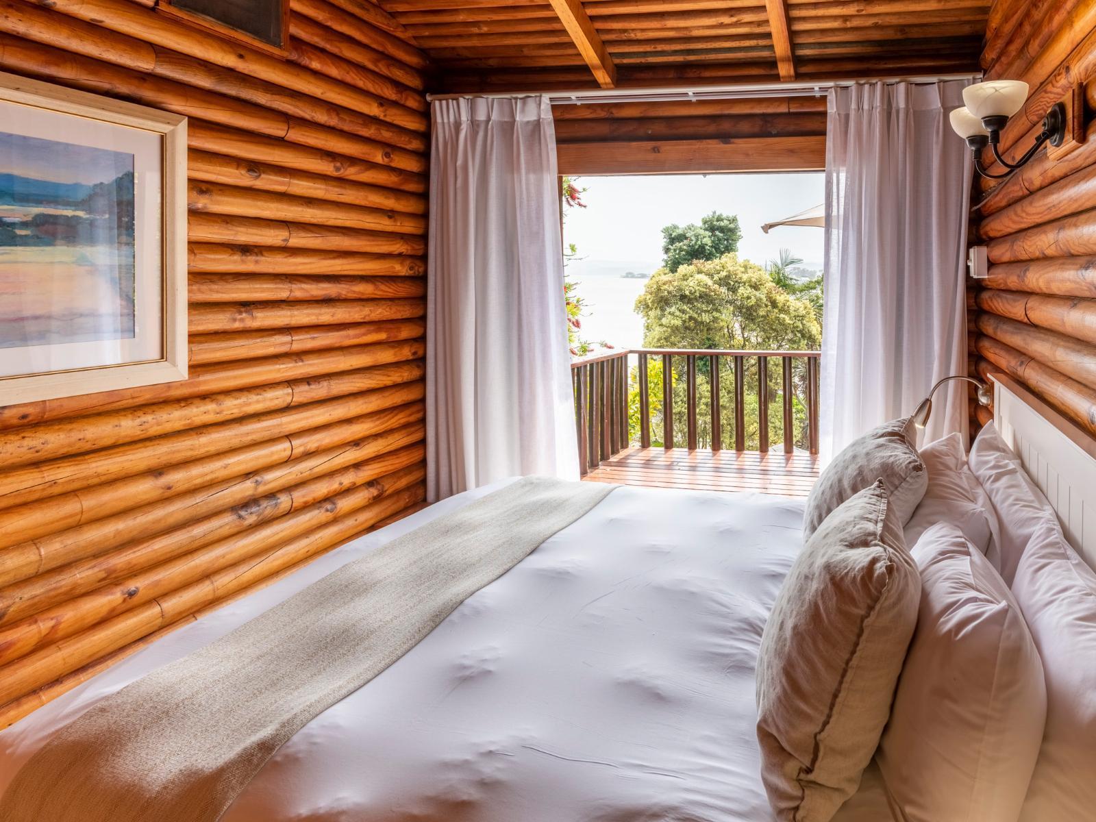 Under Milkwood Self Catering Chalets