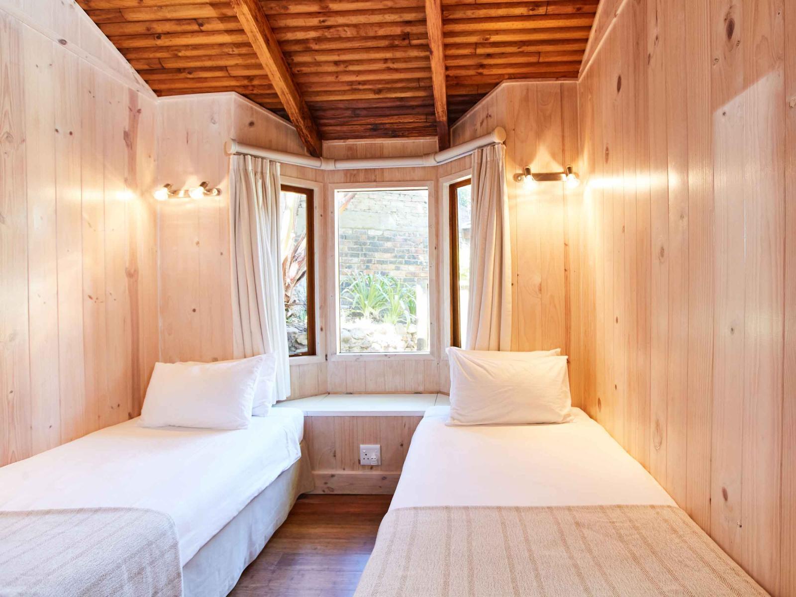 Under Milkwood Self Catering Chalets