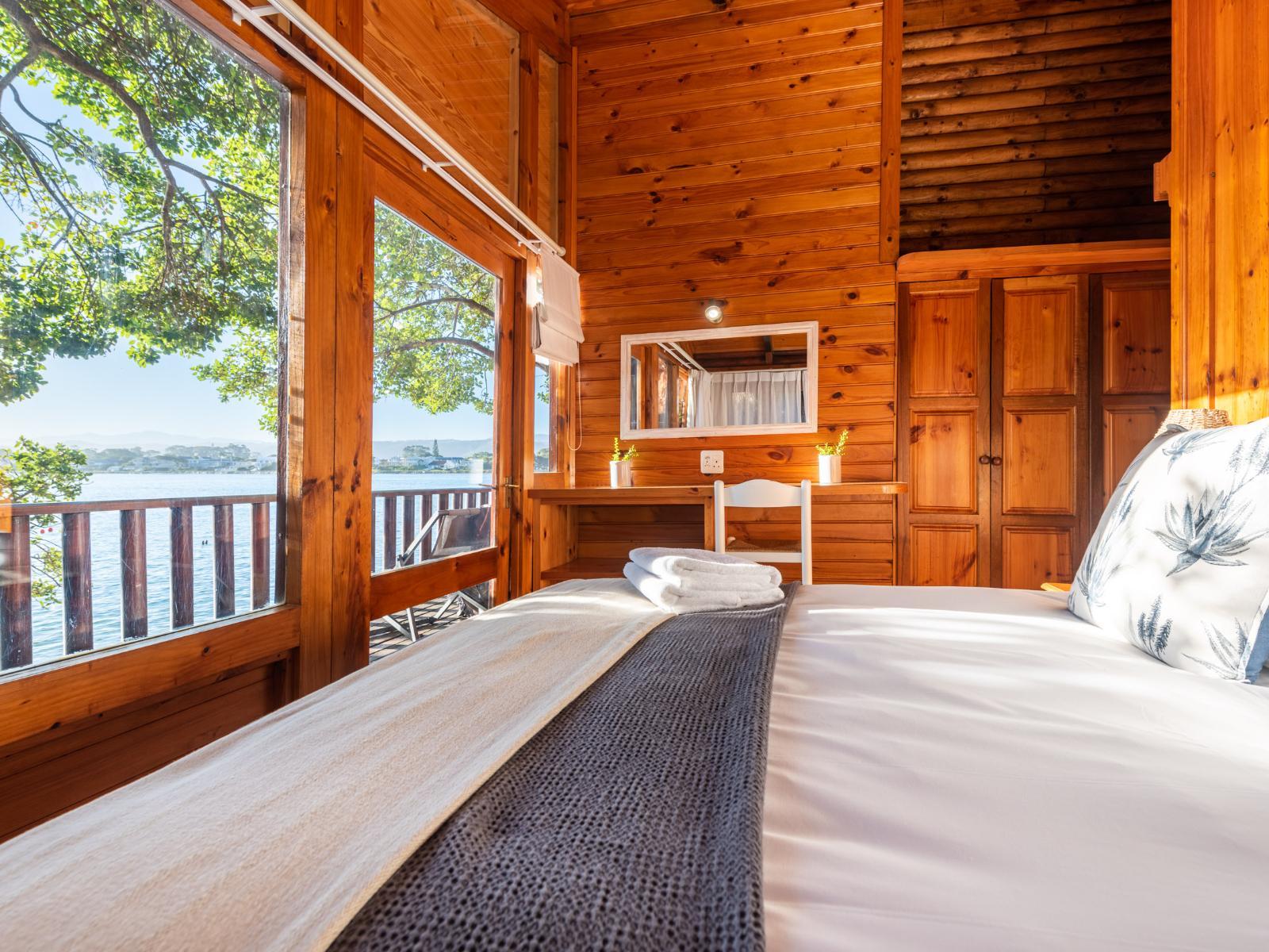Under Milkwood Self Catering Chalets