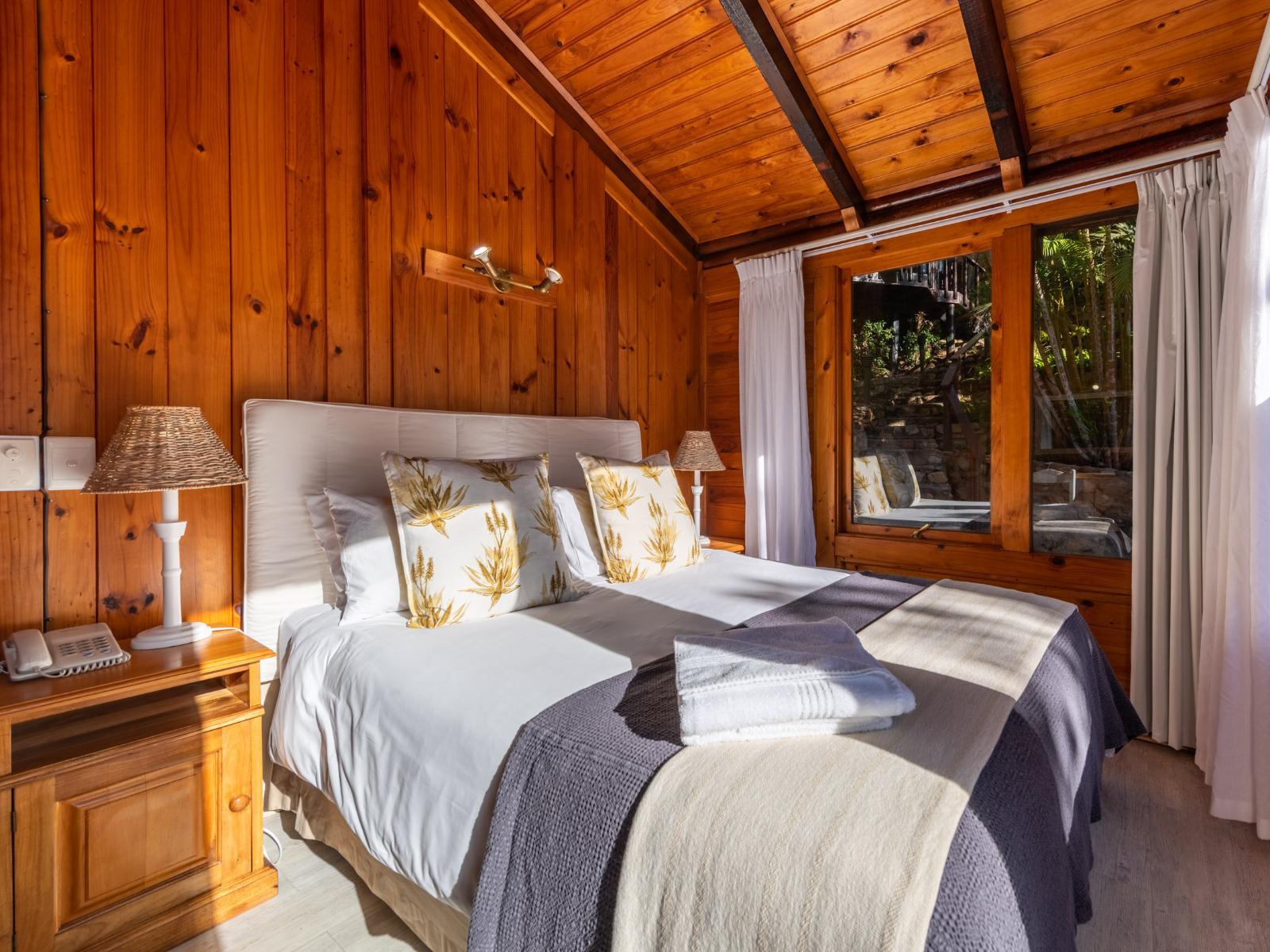 Under Milkwood Self Catering Chalets