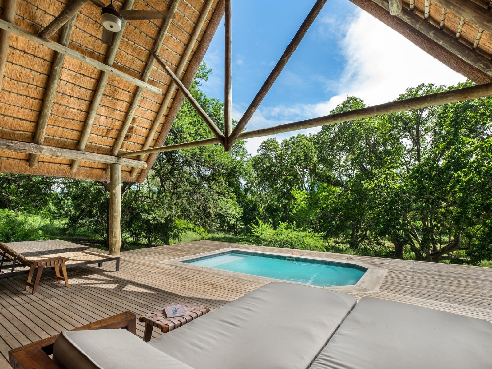 Rhino River Lodge