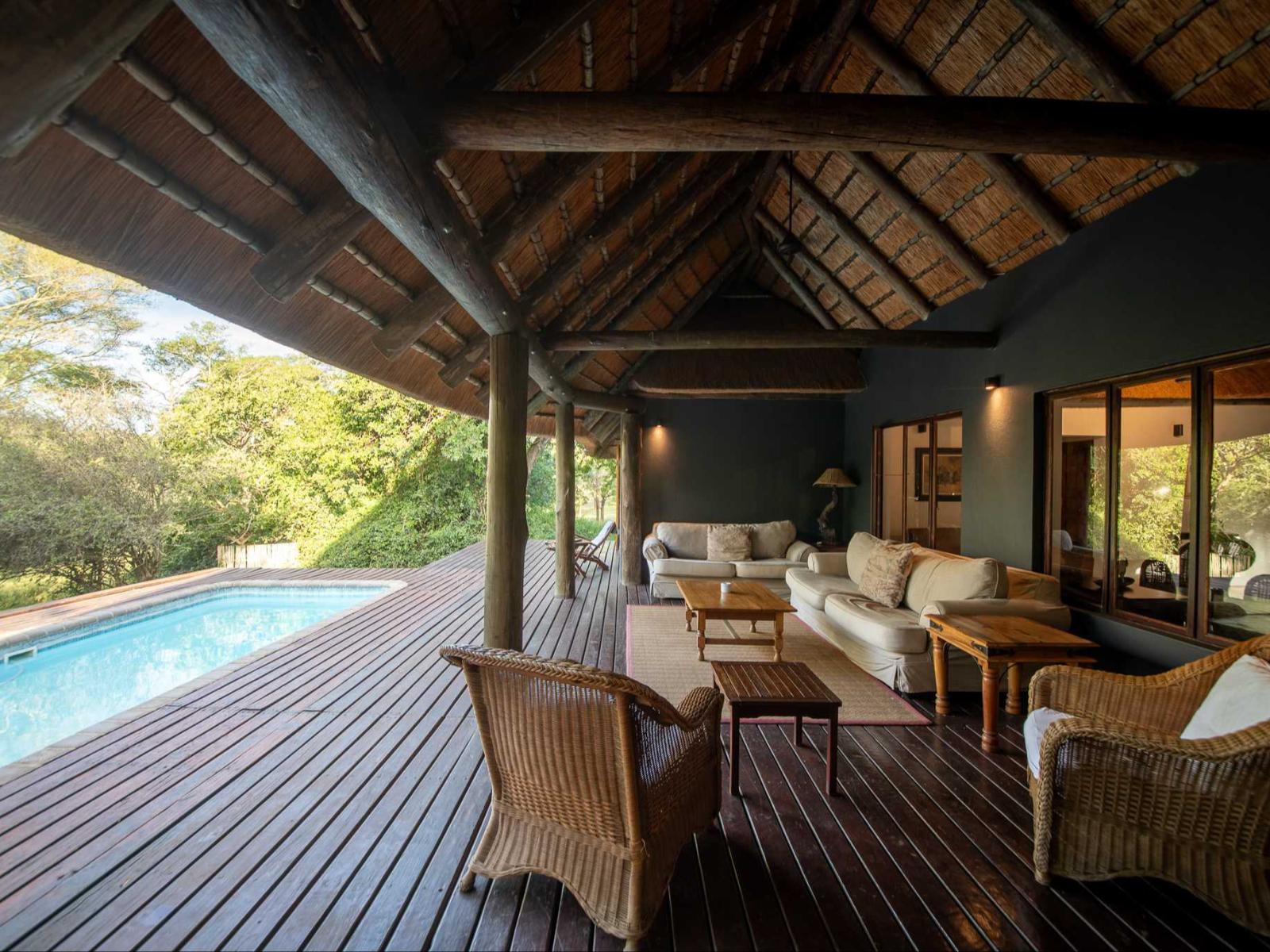 Rhino River Lodge