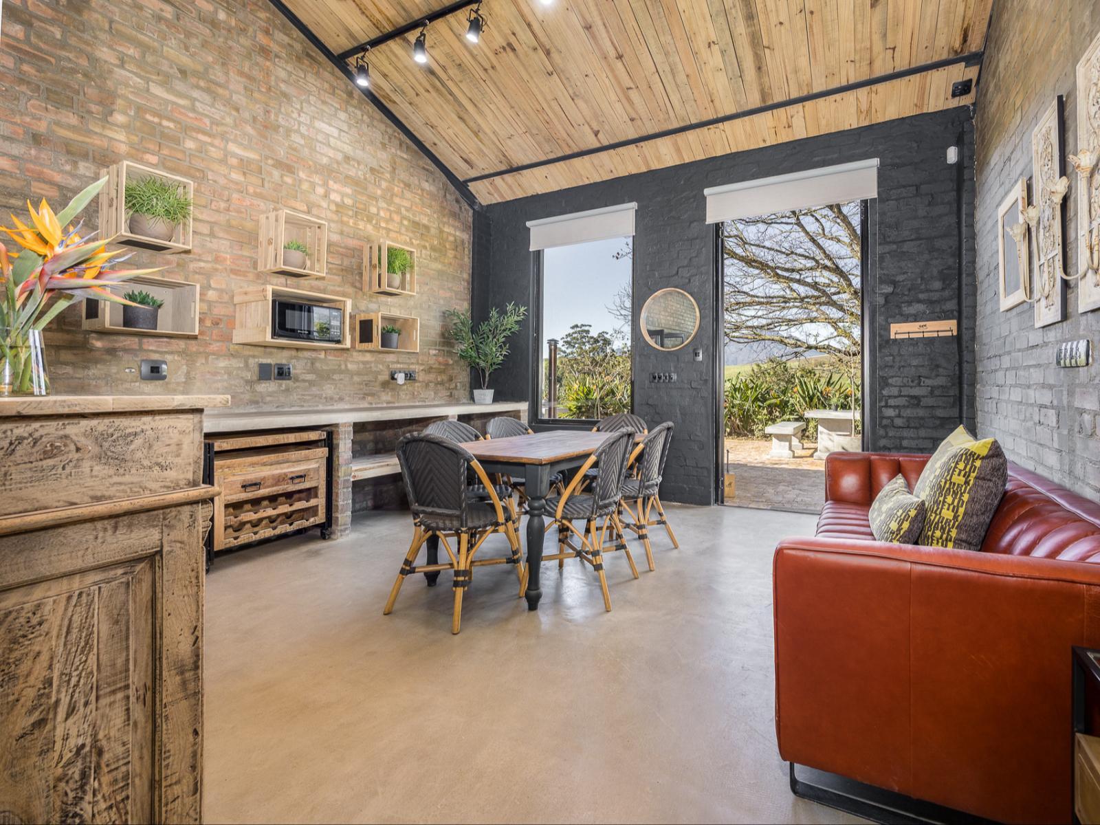 Roomtype 27: Breakfast area Avemore Apartments