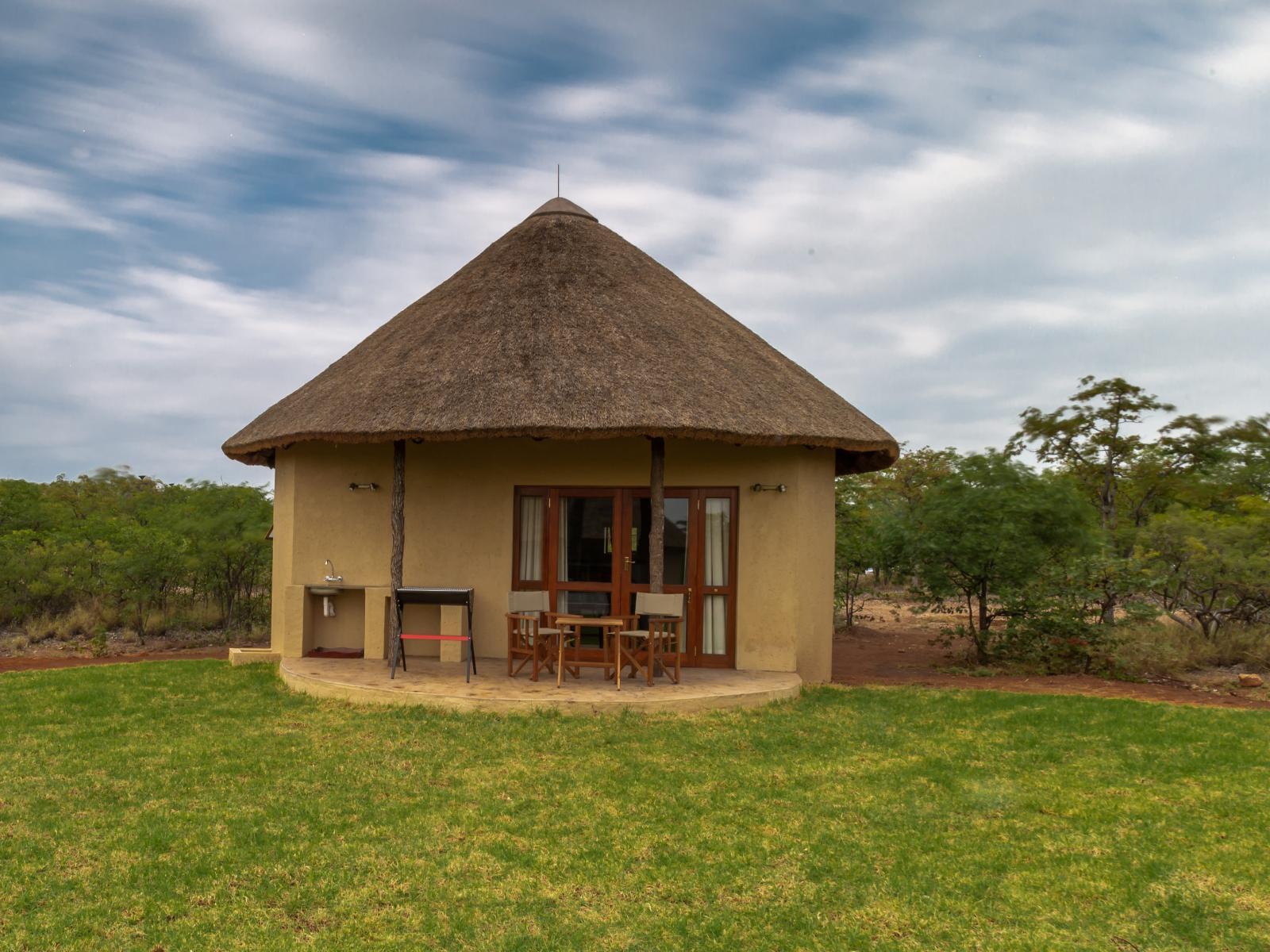 Mopane Bush Lodge