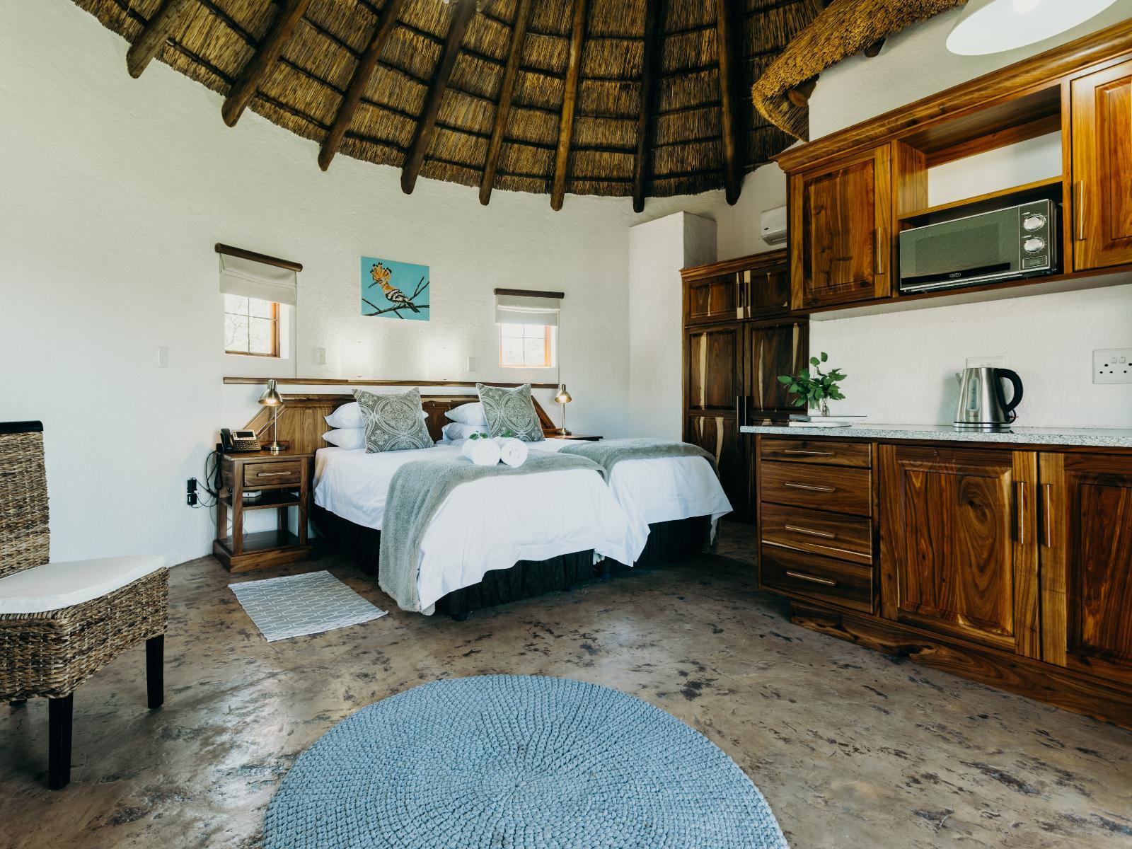 Mopane Bush Lodge