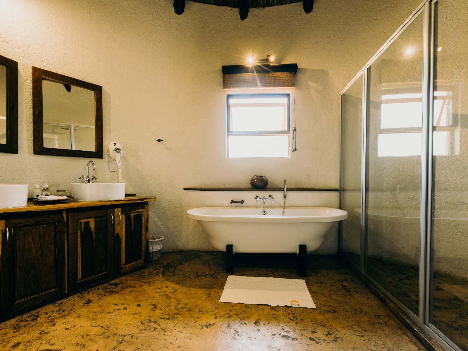 Mopane Bush Lodge