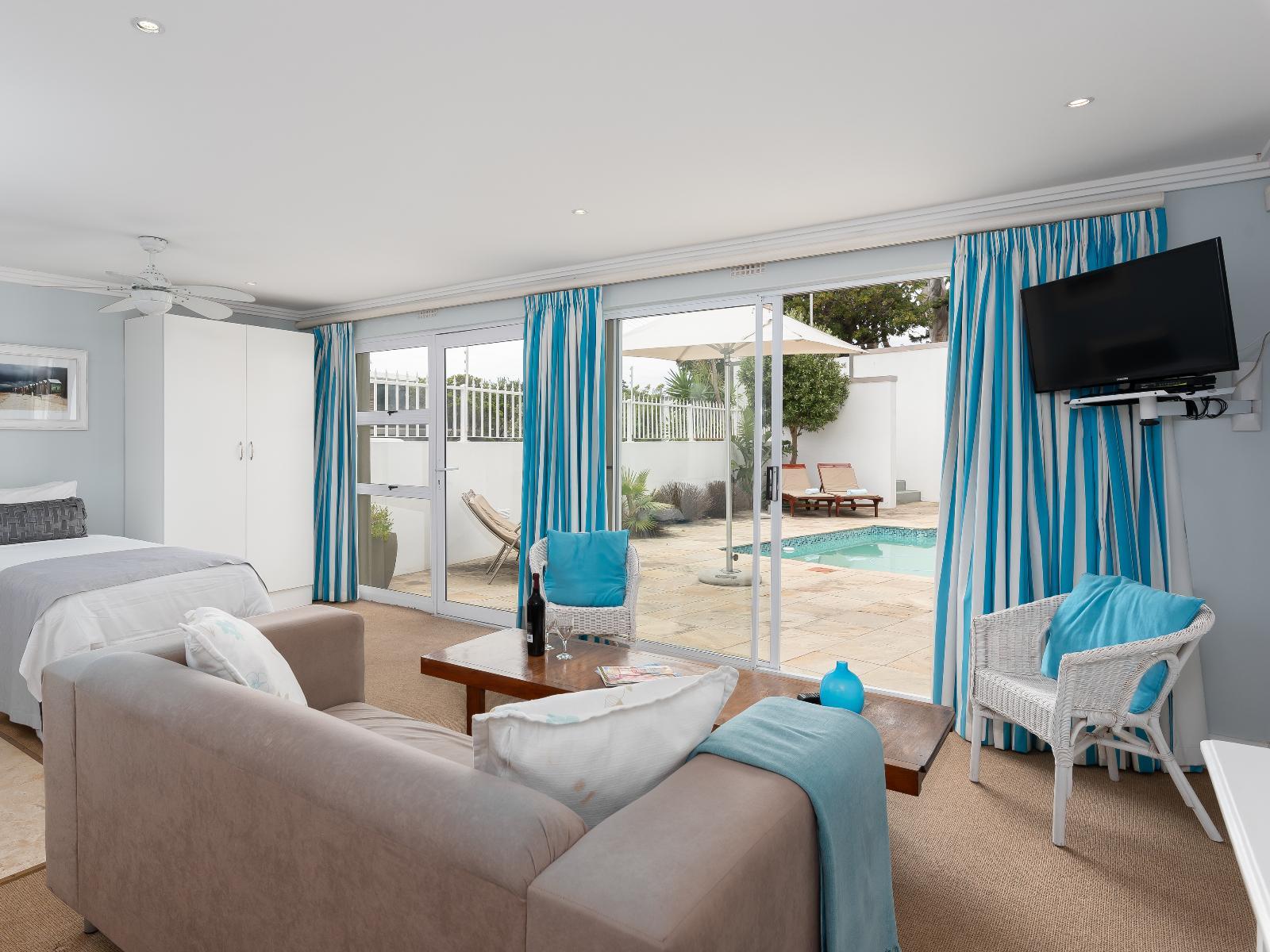 61 on Camps Bay