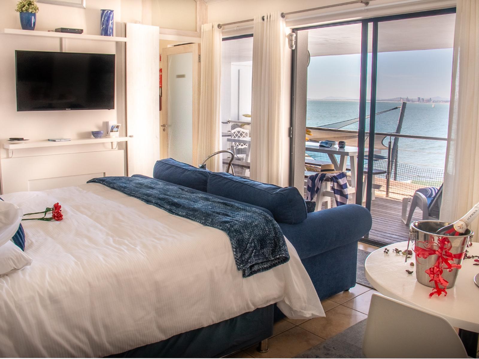 185 on BEACH - Boutique Suites and Apartments
