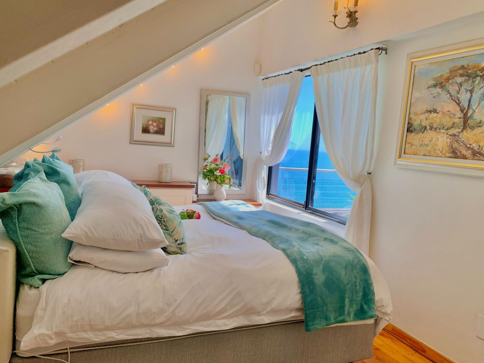 185 on BEACH - Boutique Suites and Apartments