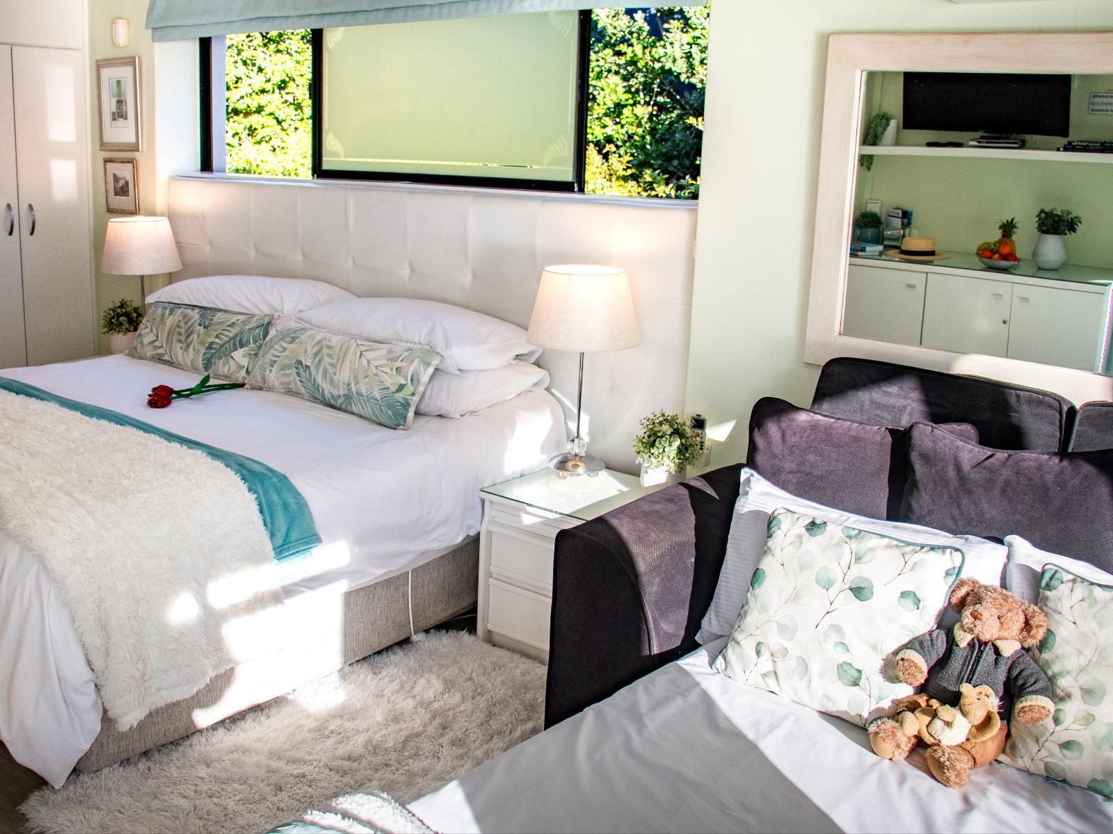 185 on BEACH - Boutique Suites and Apartments