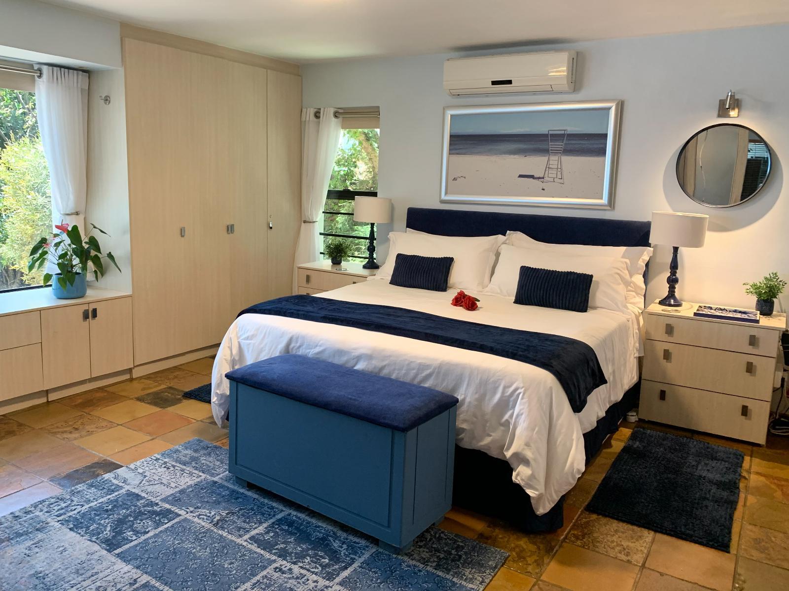 185 on BEACH - Boutique Suites and Apartments