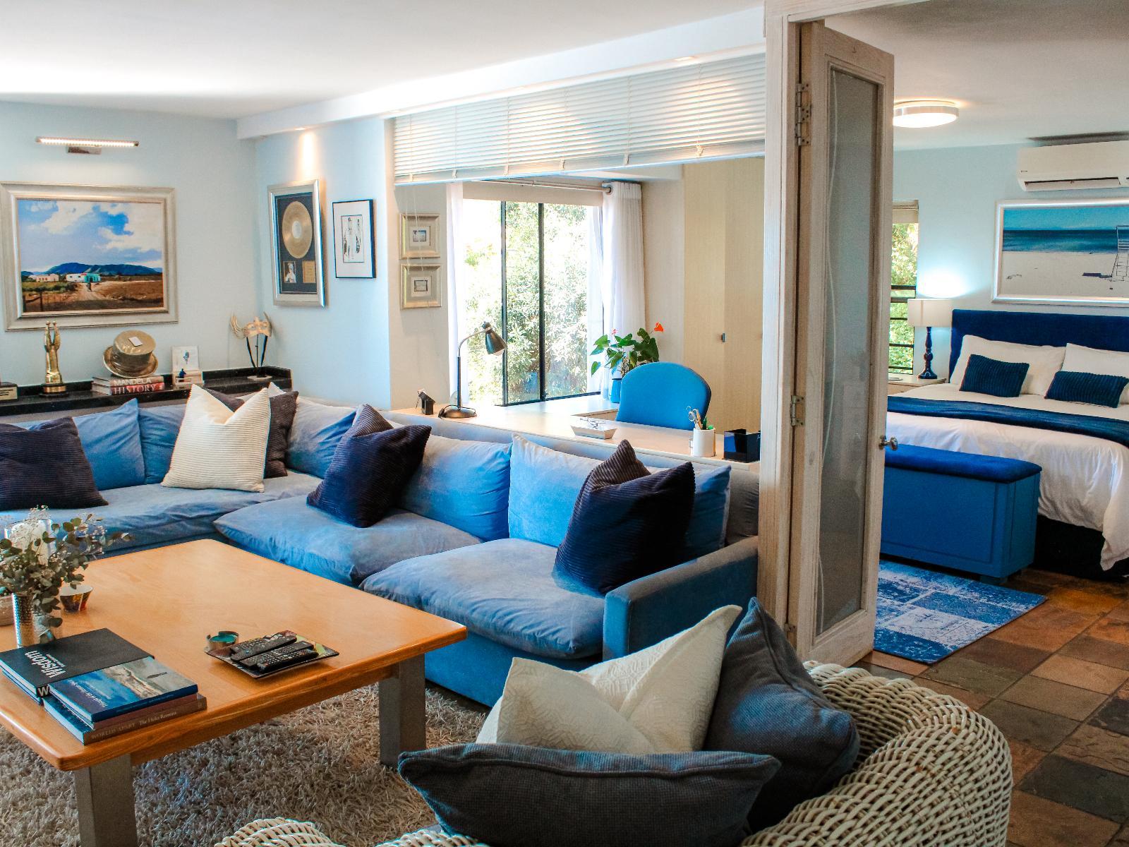 185 on BEACH - Boutique Suites and Apartments