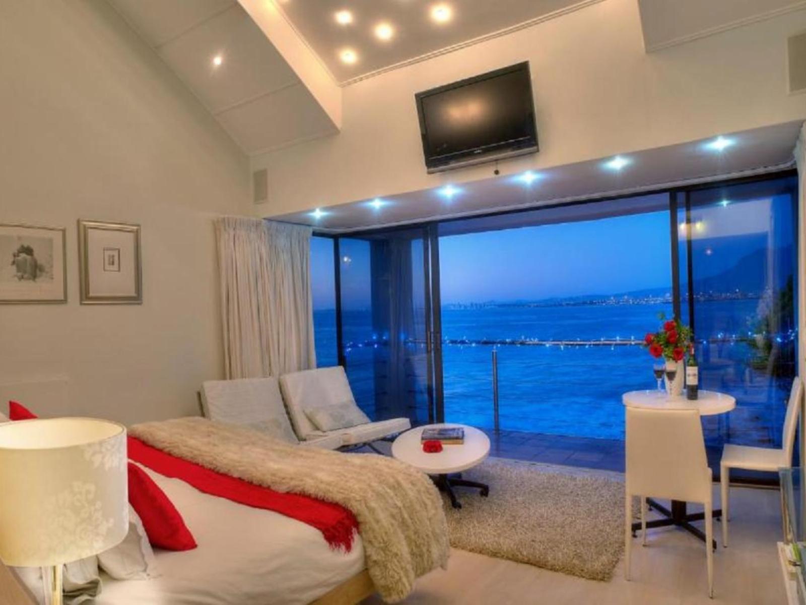 185 on BEACH - Boutique Suites and Apartments