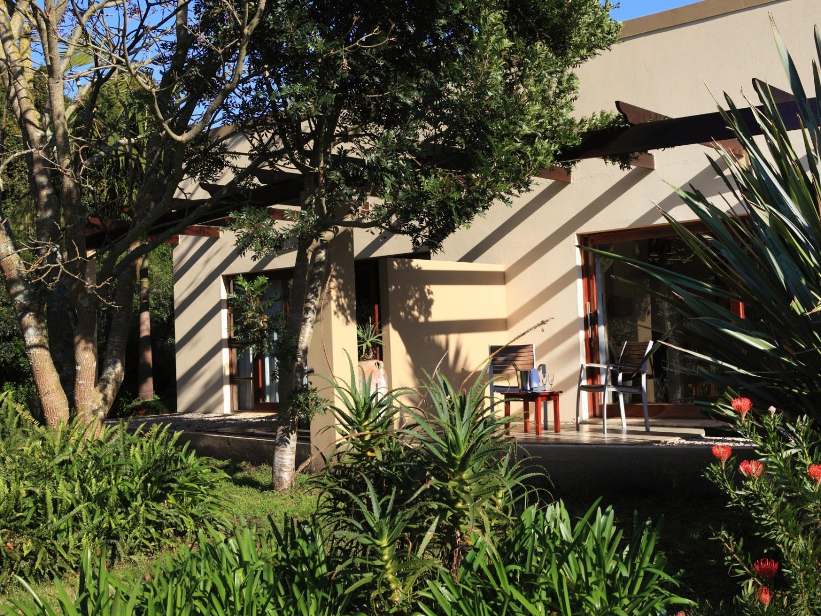Roomtype 4: Balcony/Terrace Lily Pond Country Lodge