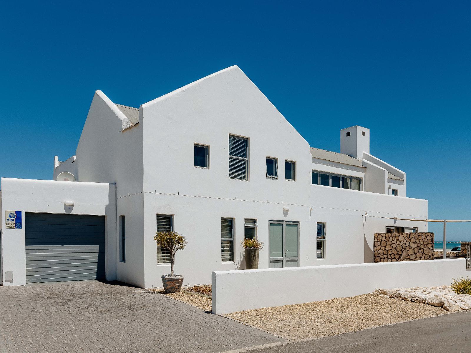 Roomtype 227: Patio Paternoster Rentals