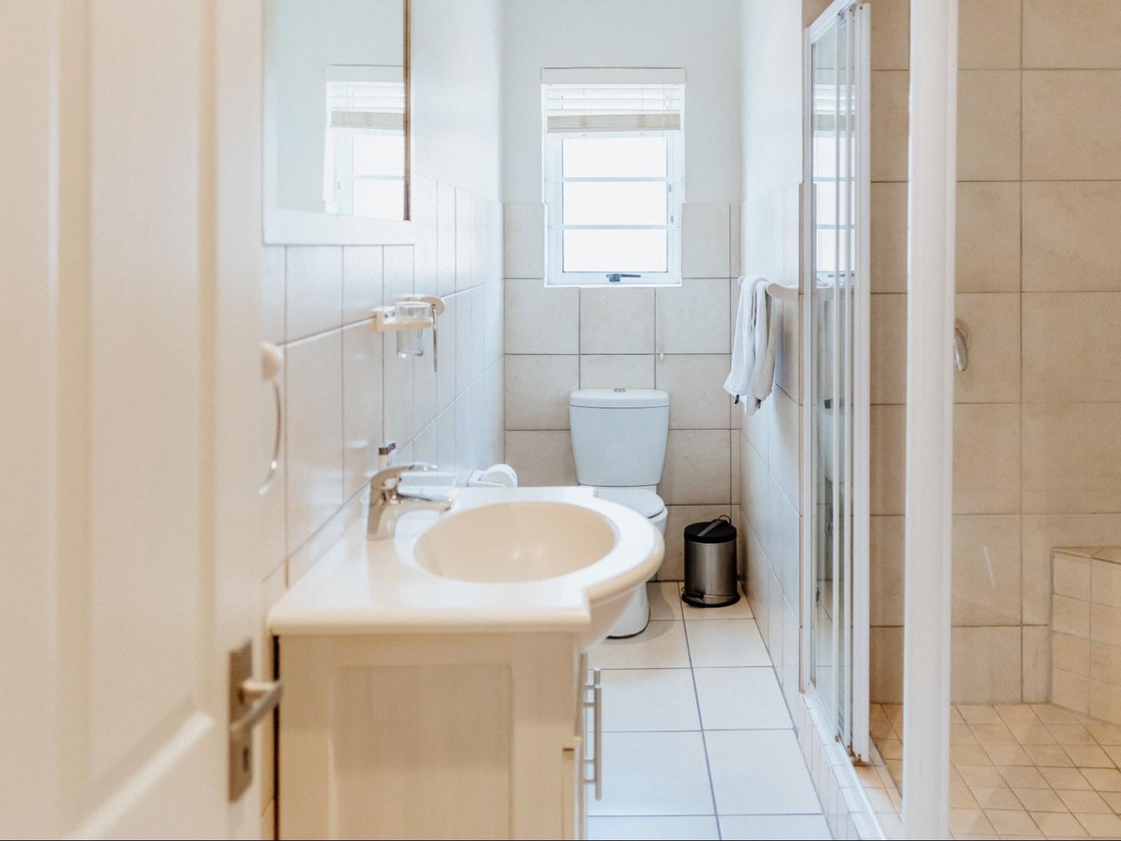 Roomtype 174: Shower Paternoster Rentals