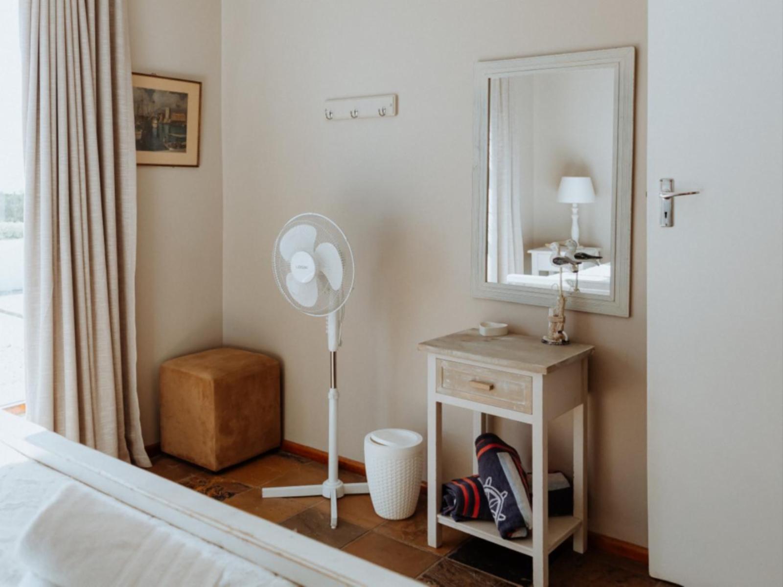 Roomtype 177: View (from property/room) Paternoster Rentals