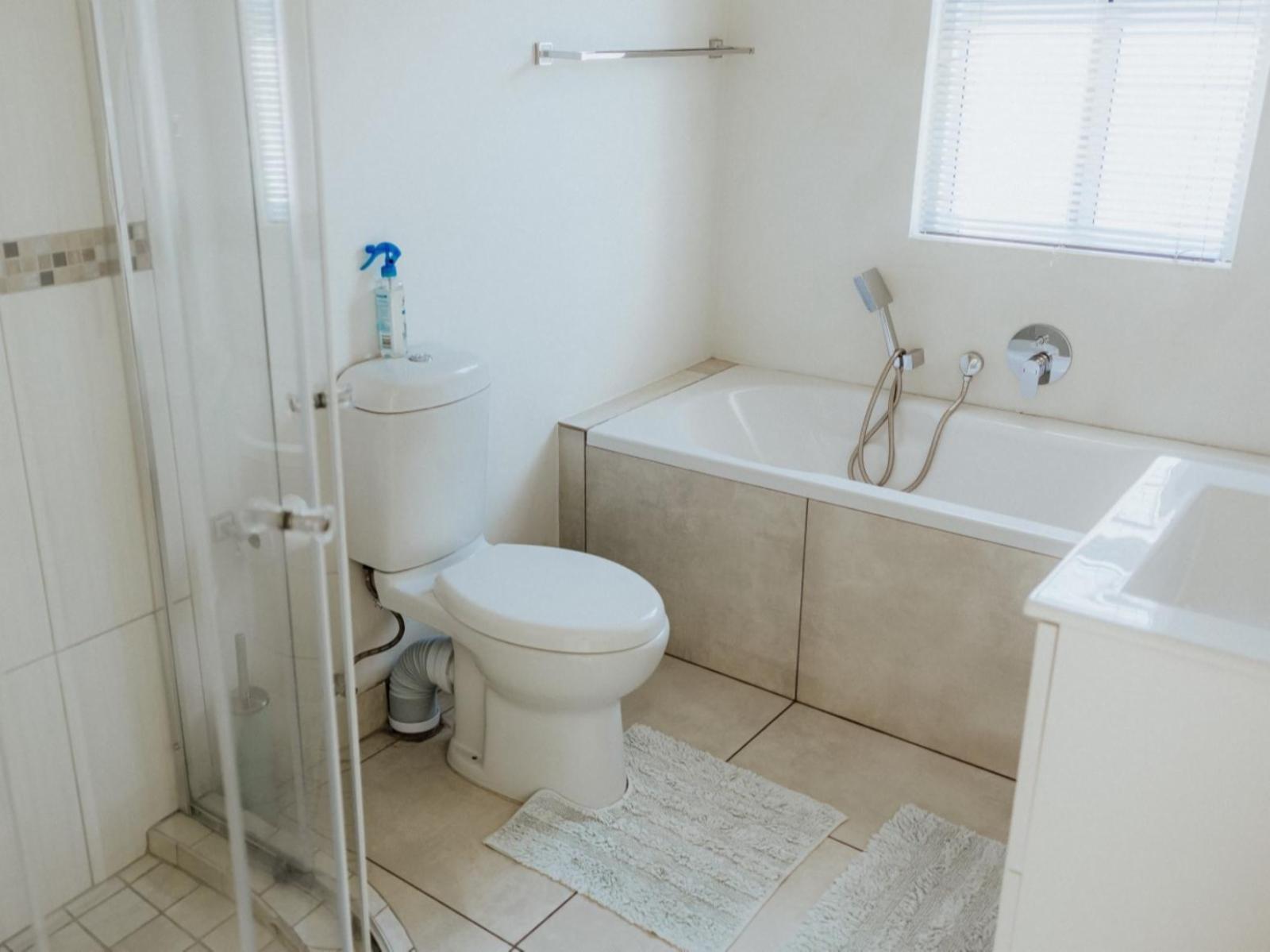 Roomtype 187: Bathroom Paternoster Rentals