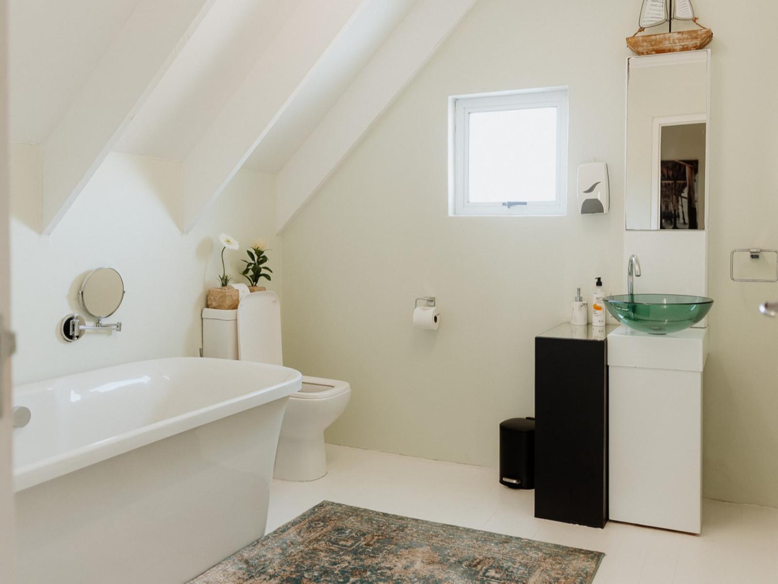Roomtype 192: Bathroom Paternoster Rentals