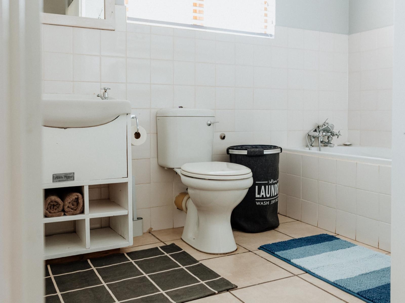 Roomtype 198: Bathroom Paternoster Rentals