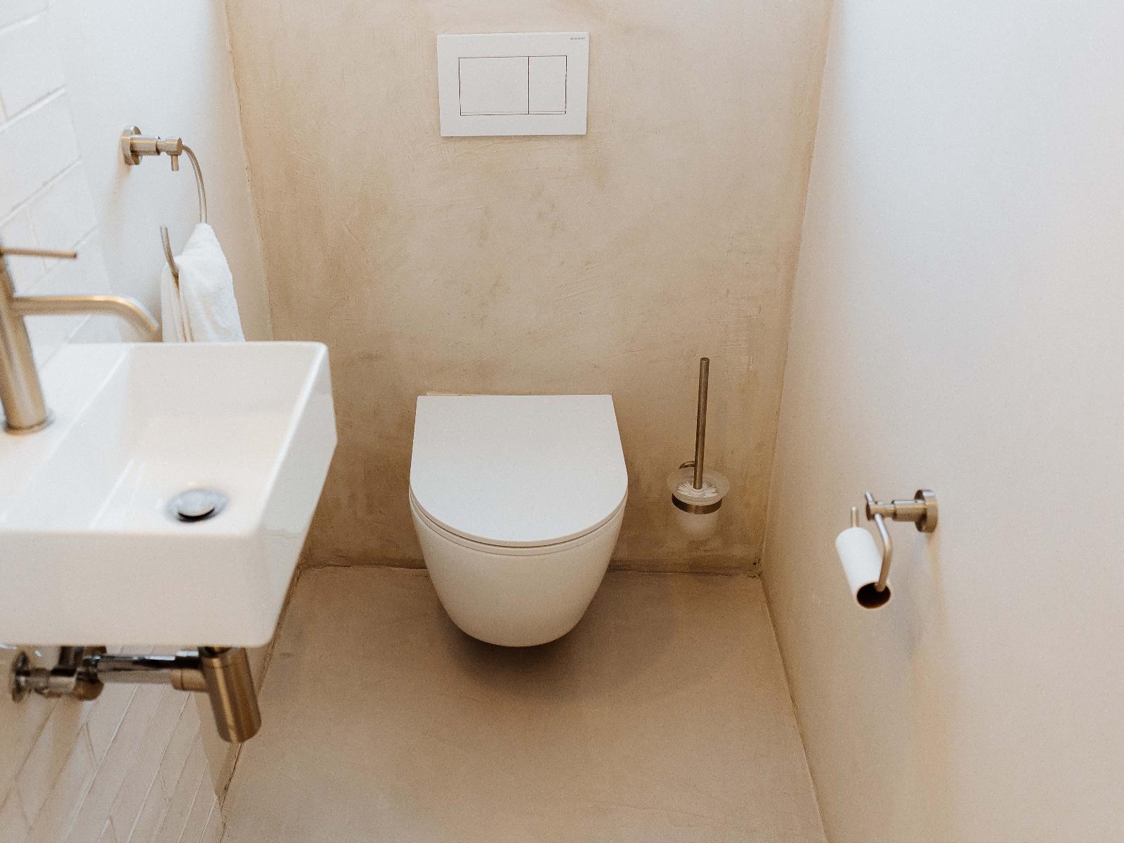 Roomtype 196: Bathroom Paternoster Rentals