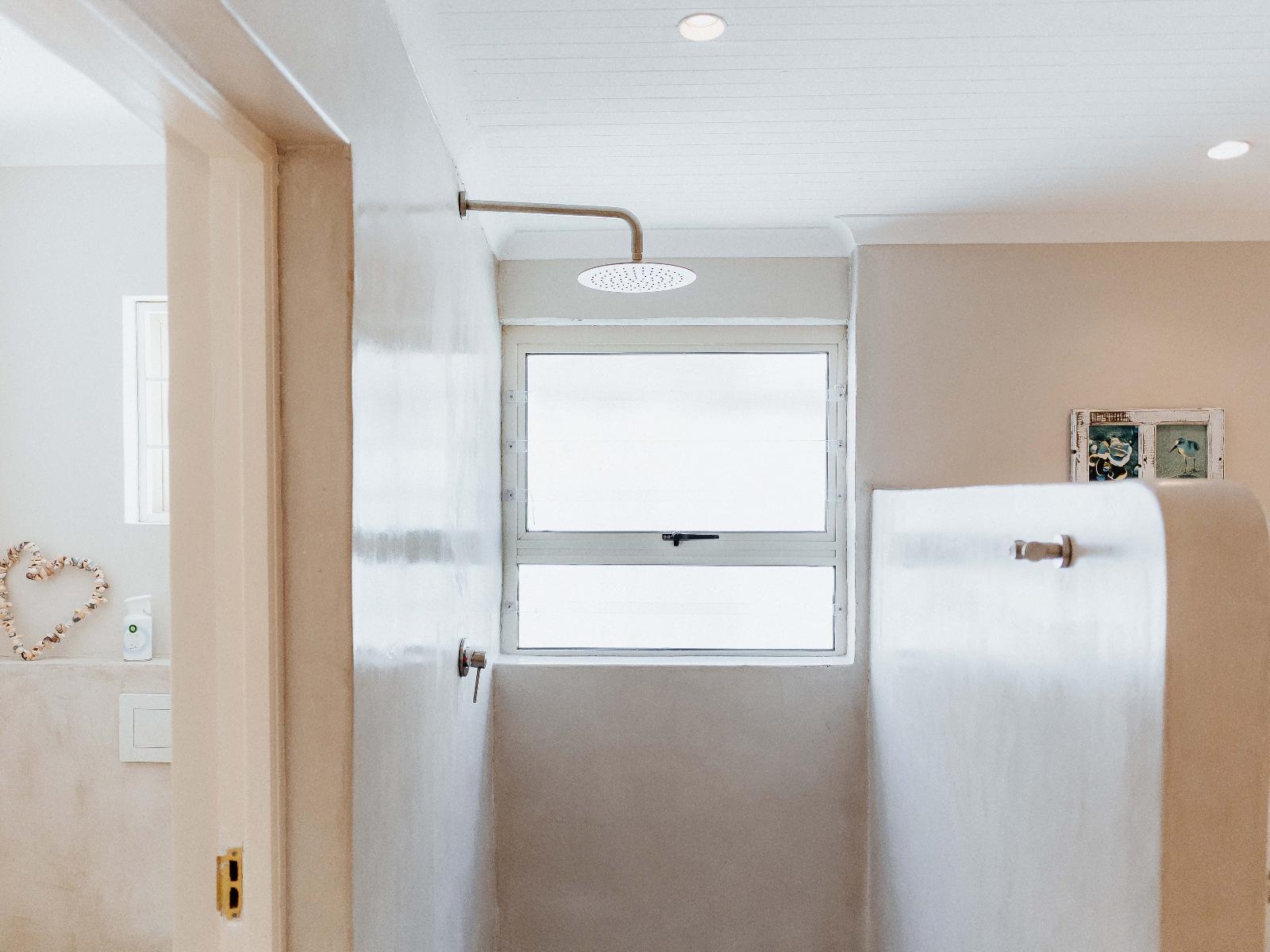 Roomtype 196: Bathroom Paternoster Rentals