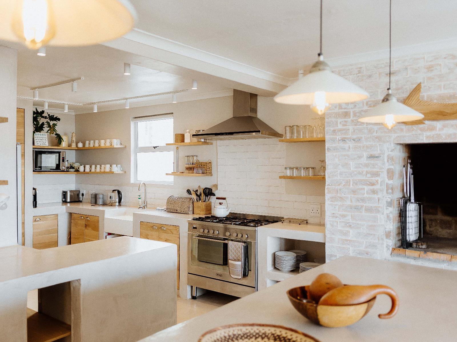 Roomtype 196: Bathroom Paternoster Rentals
