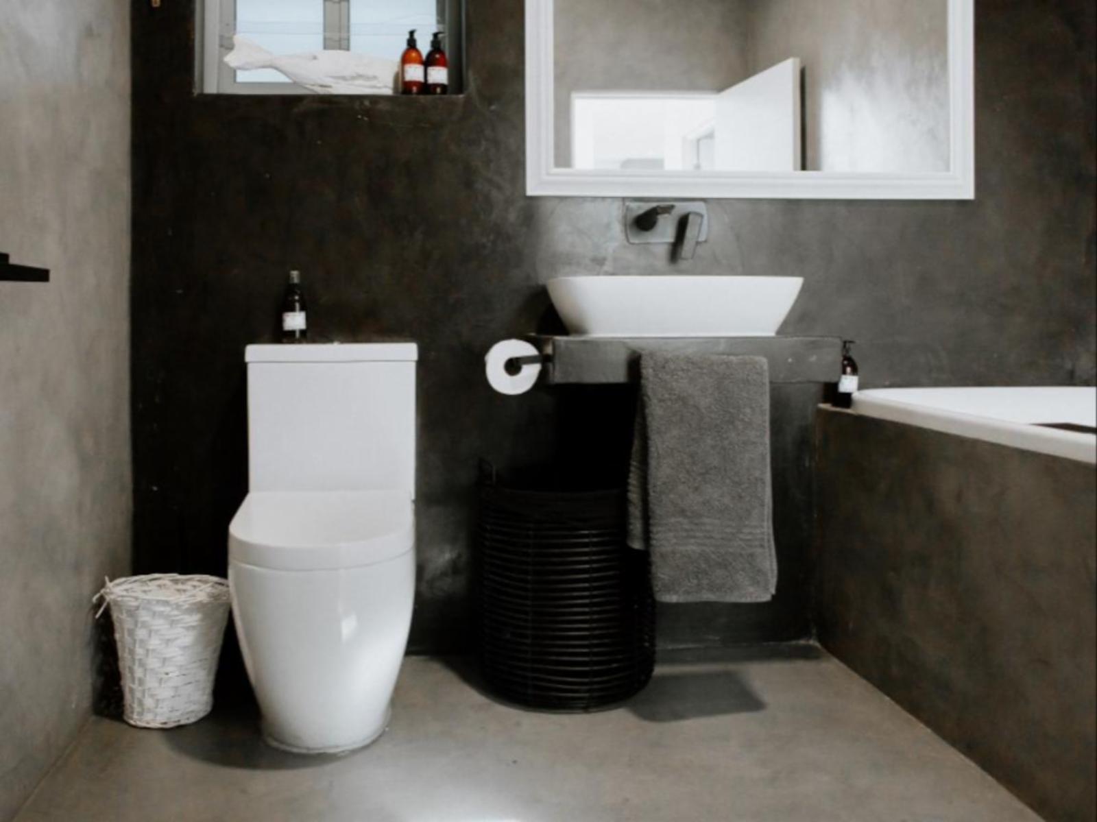 Roomtype 162: Bathroom Paternoster Rentals
