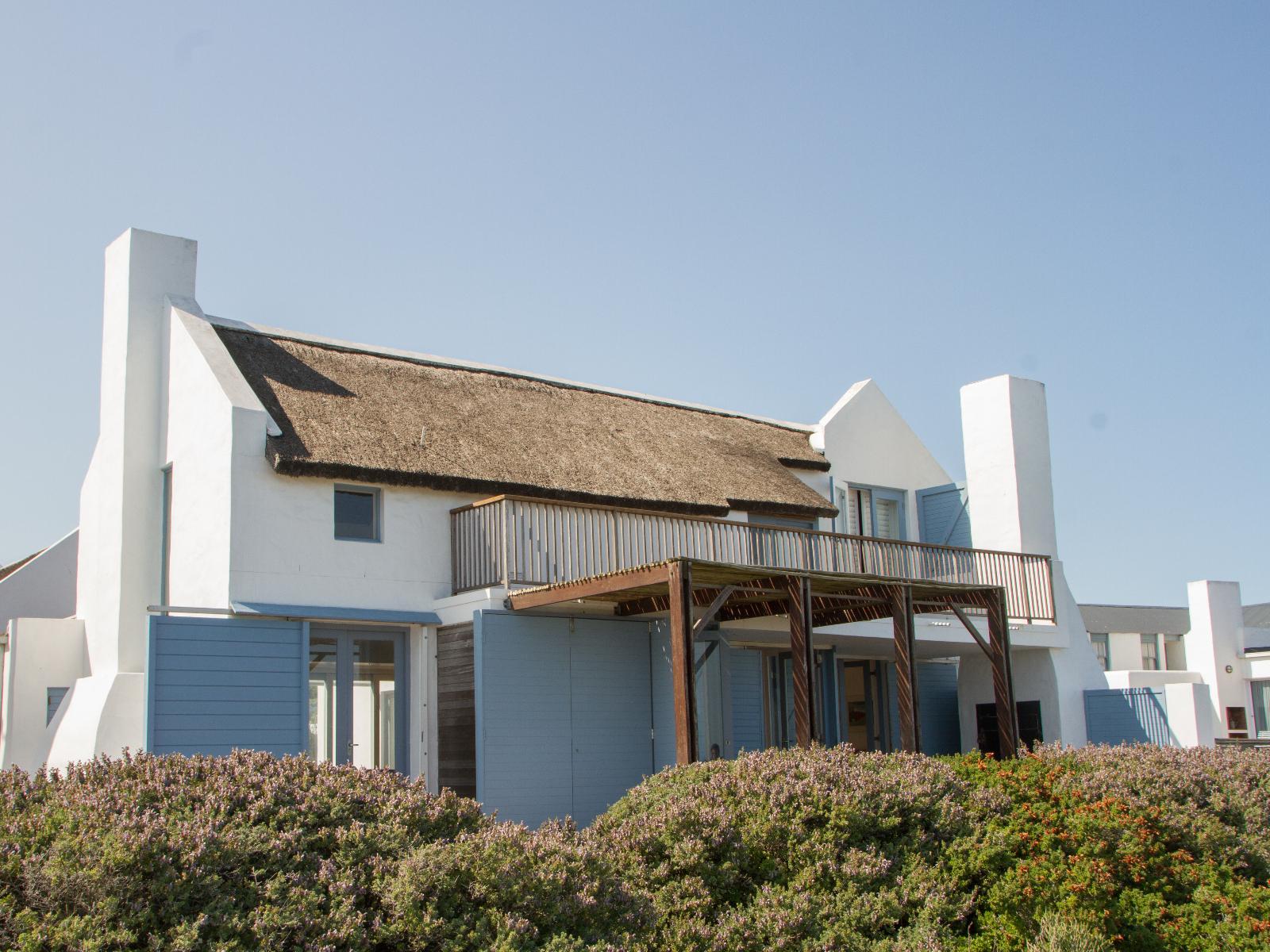 Roomtype 212: Photo of the whole room Paternoster Rentals