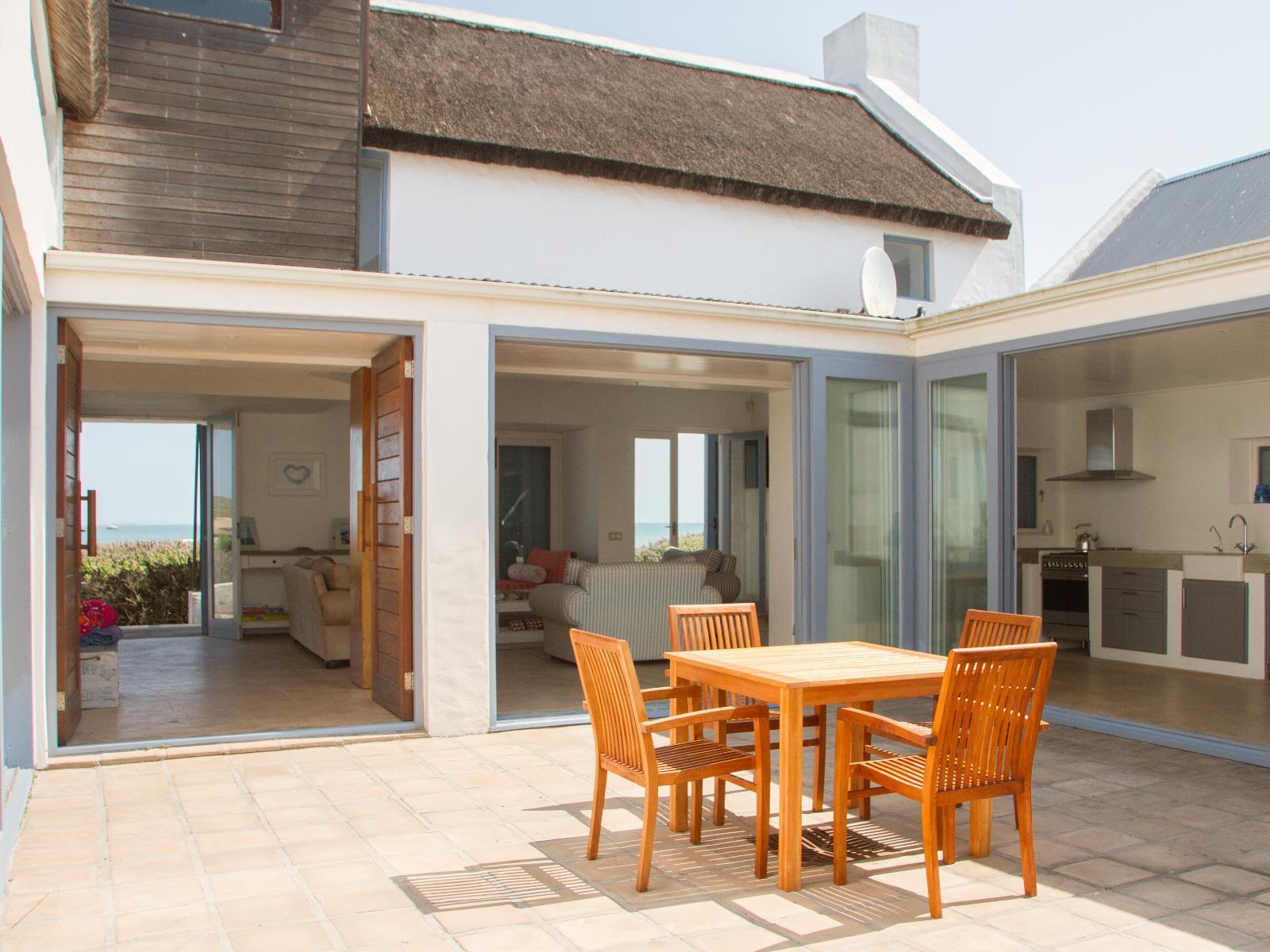 Roomtype 212: Bed Paternoster Rentals