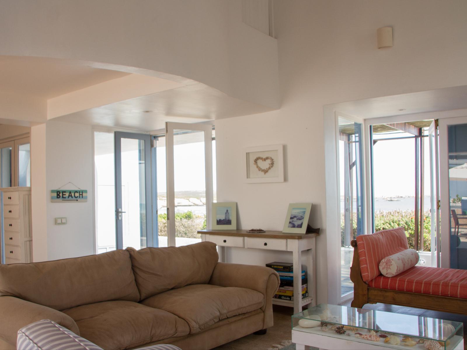 Roomtype 212: Photo of the whole room Paternoster Rentals