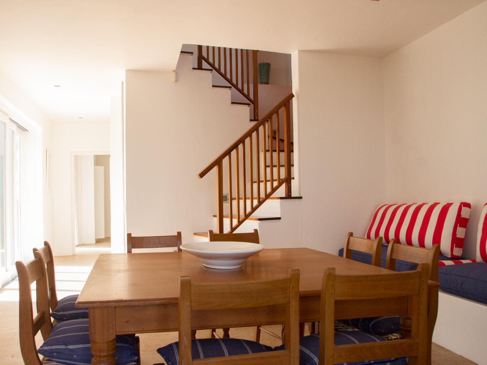 Roomtype 212: Photo of the whole room Paternoster Rentals