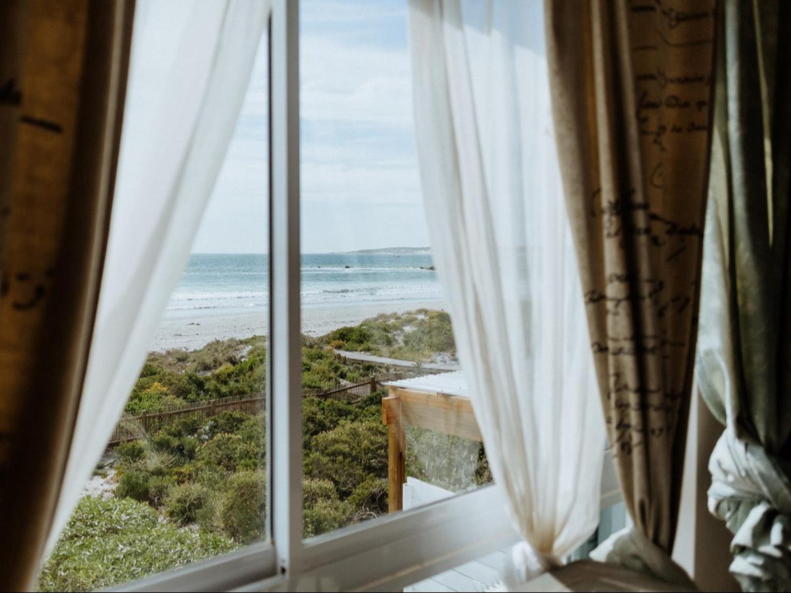 Roomtype 115: Decorative detail Paternoster Rentals