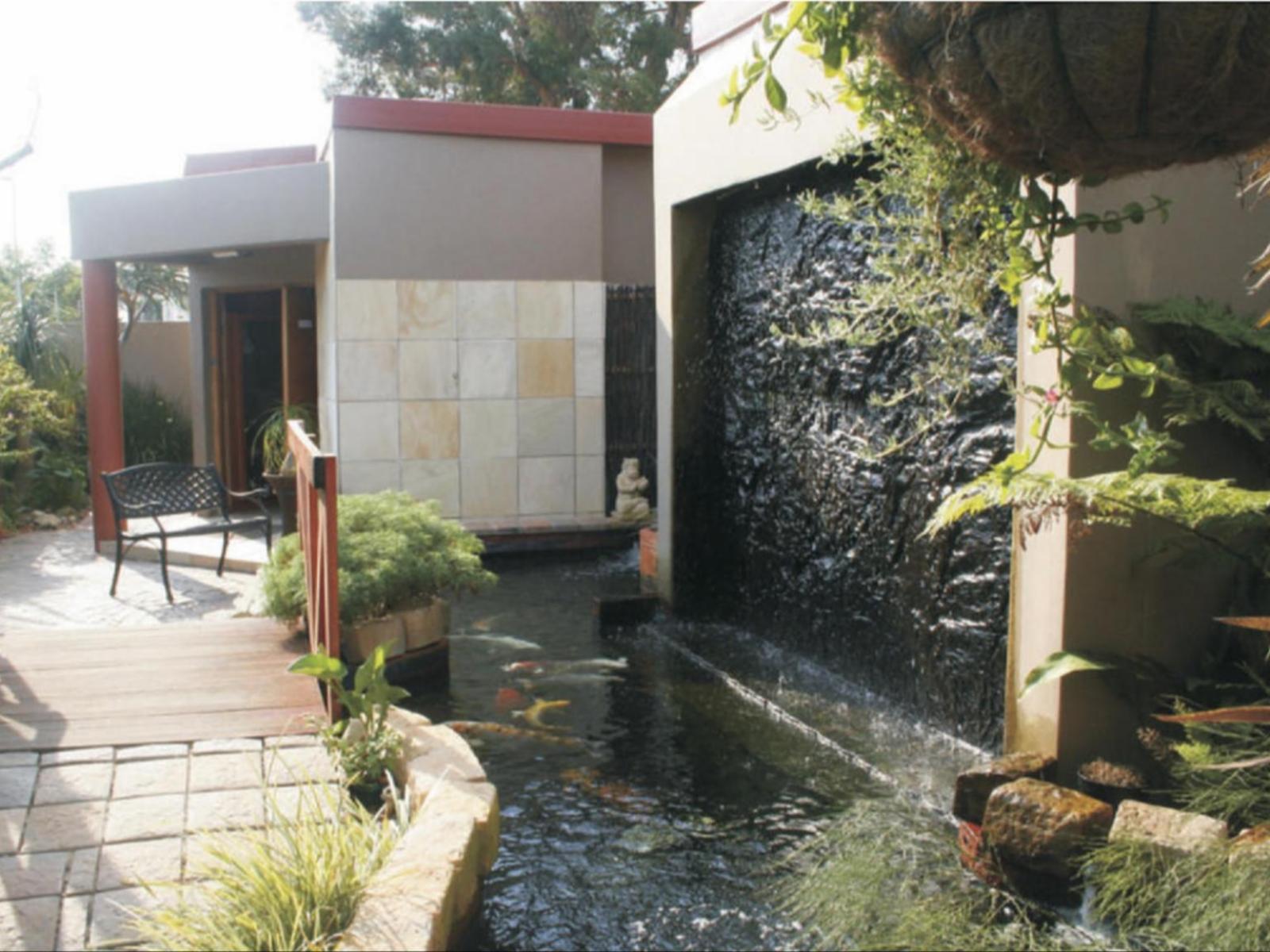 Á La Martha's Airport Guest House